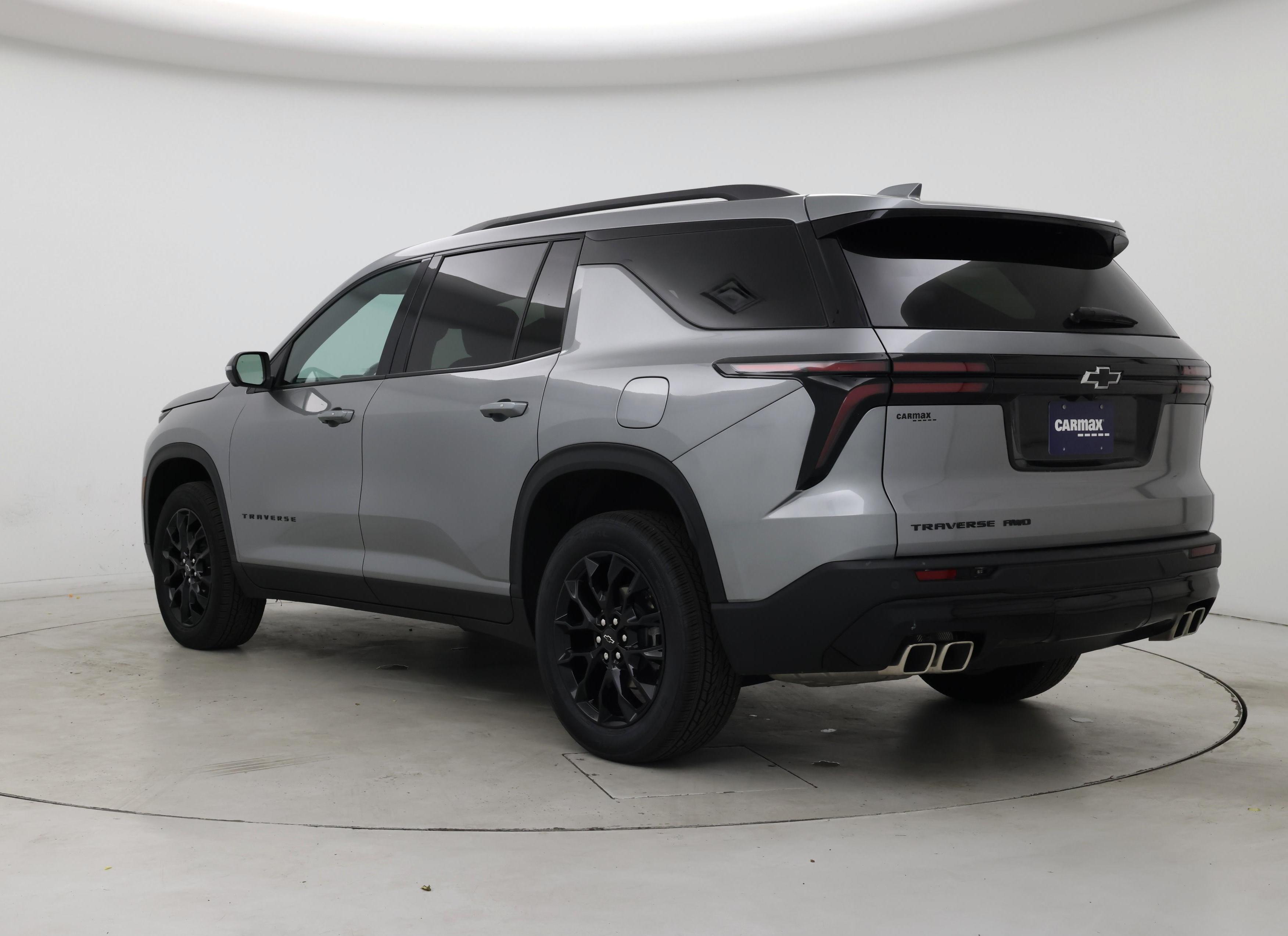 Thumbnail: 2025 Chevrolet Traverse - 2