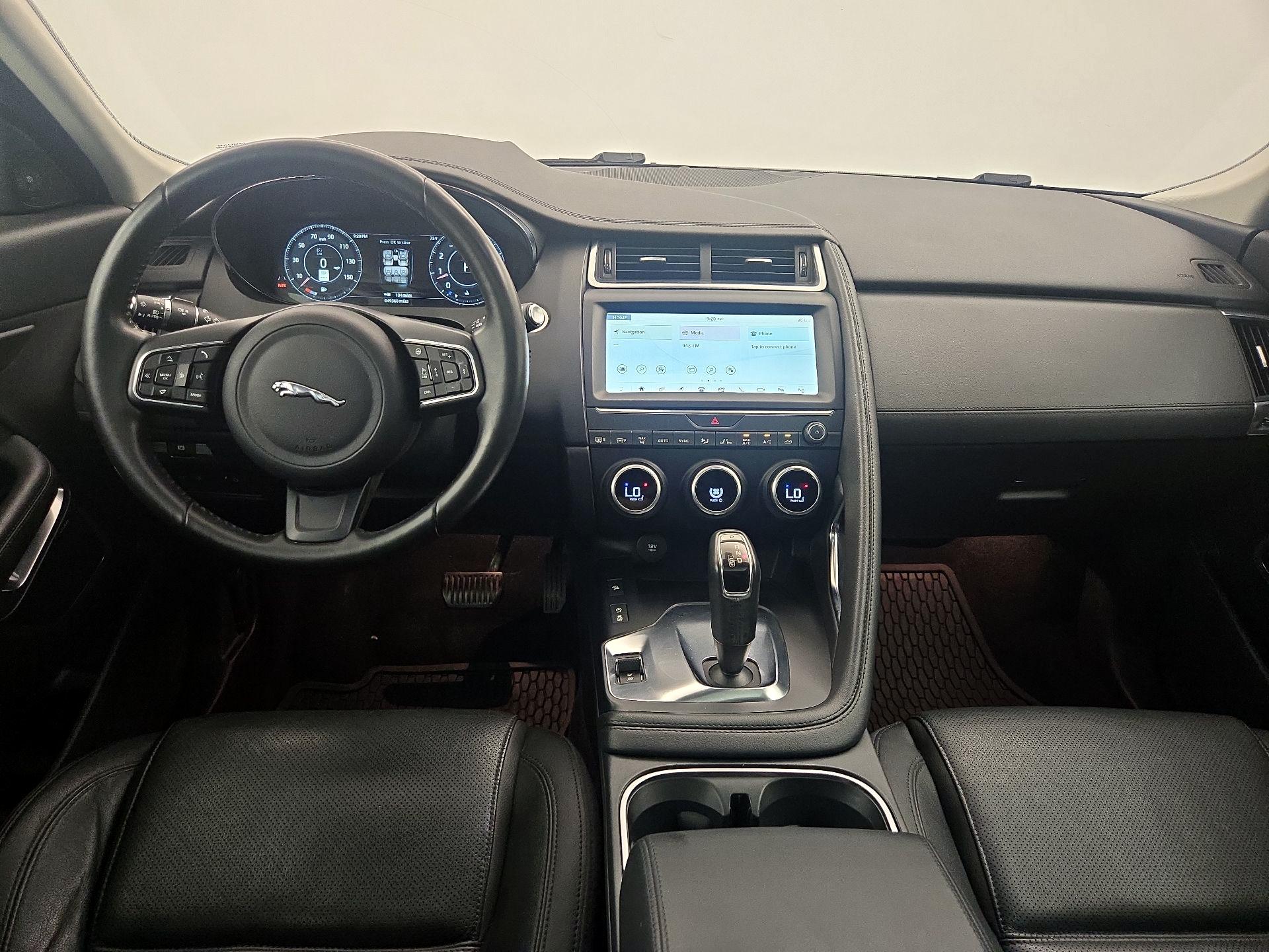 Thumbnail: 2018 Jaguar E-Pace - 9