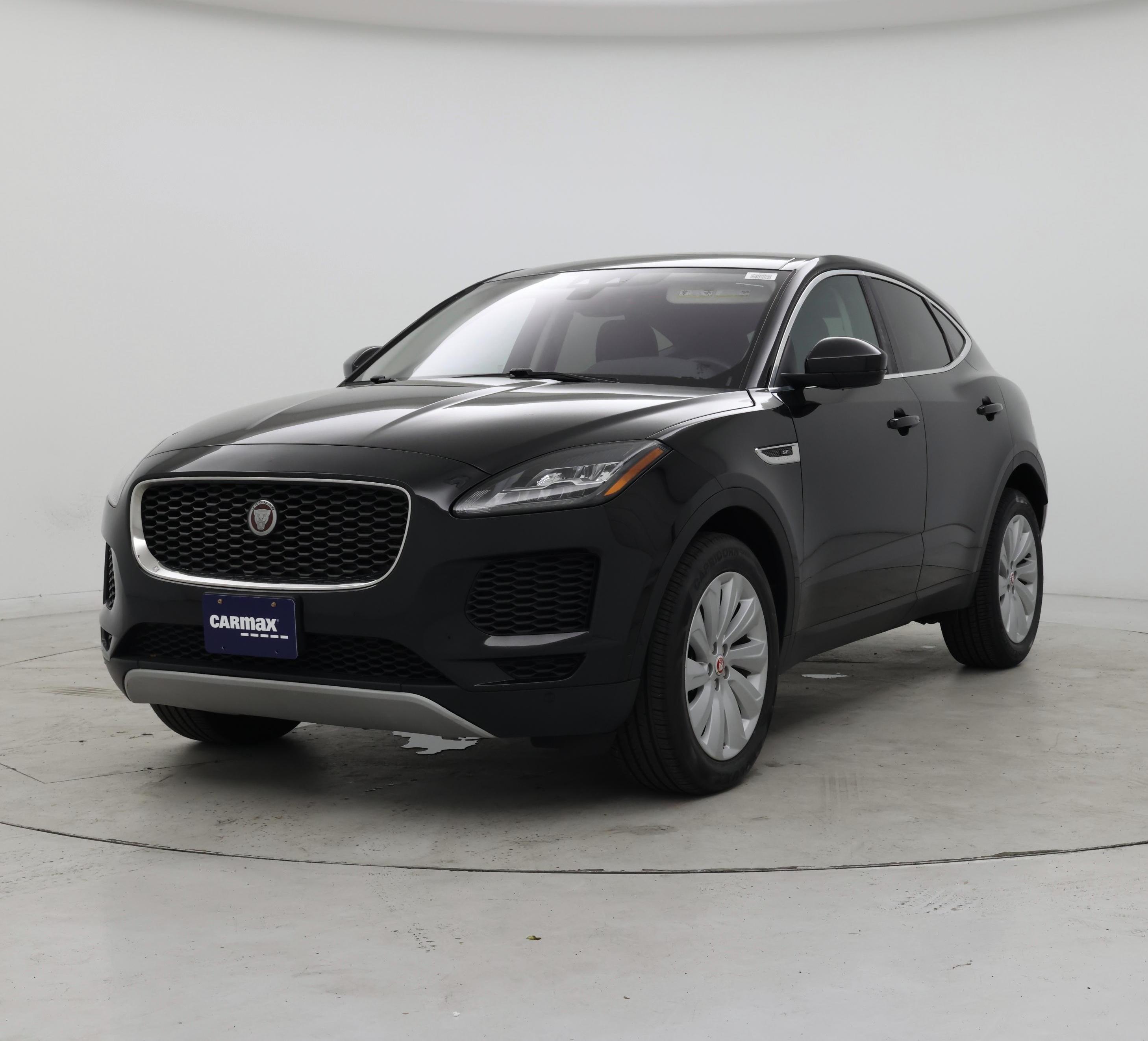 Thumbnail: 2018 Jaguar E-Pace - 4