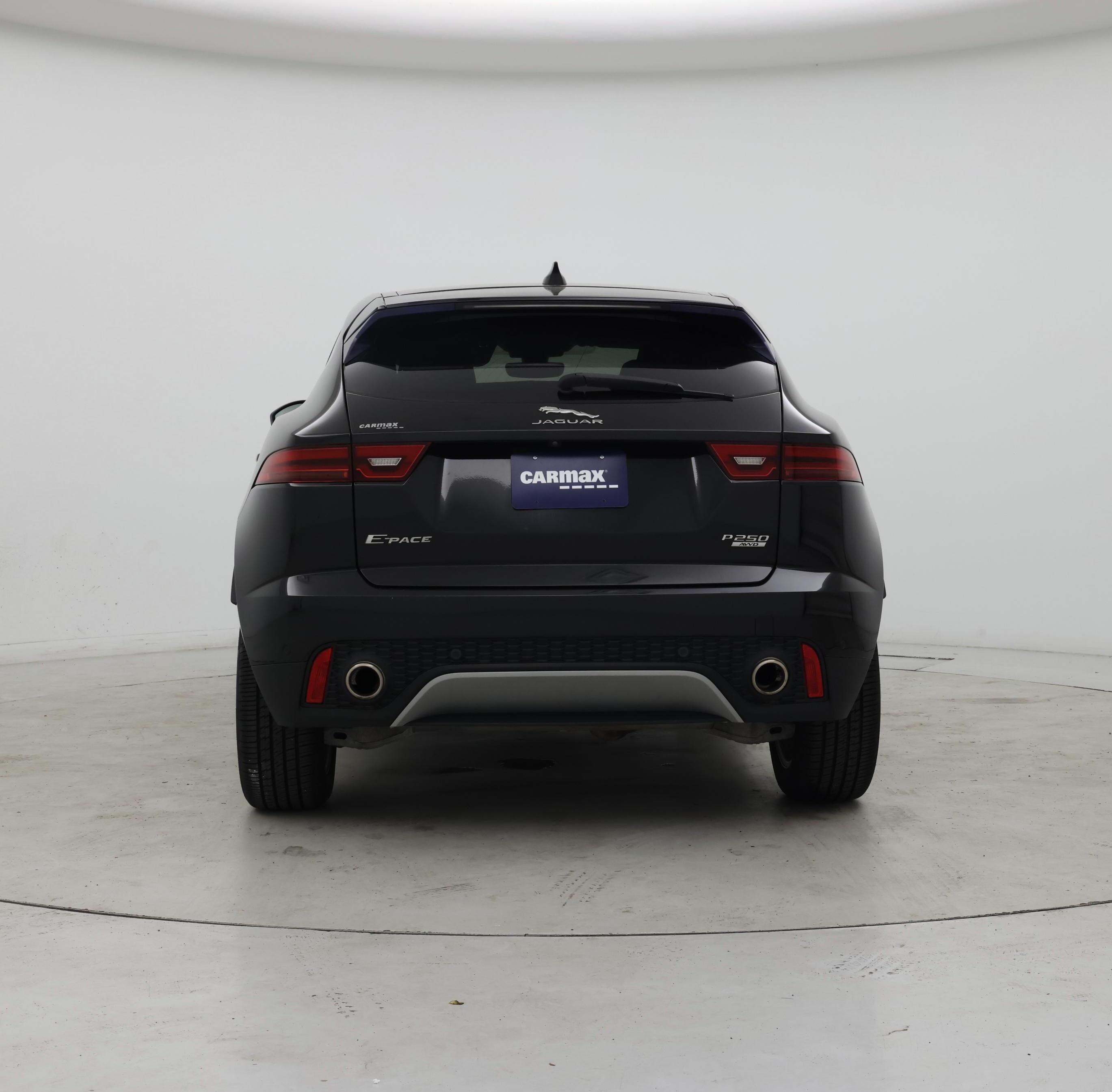 Thumbnail: 2018 Jaguar E-Pace - 6