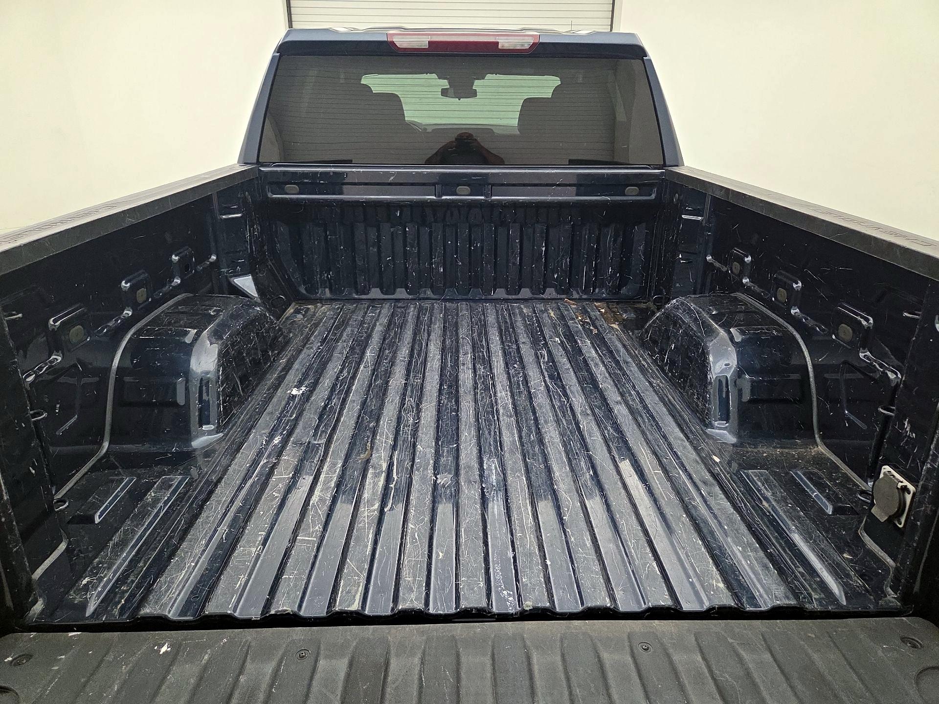 Thumbnail: 2022 Chevrolet Silverado 1500 - 20