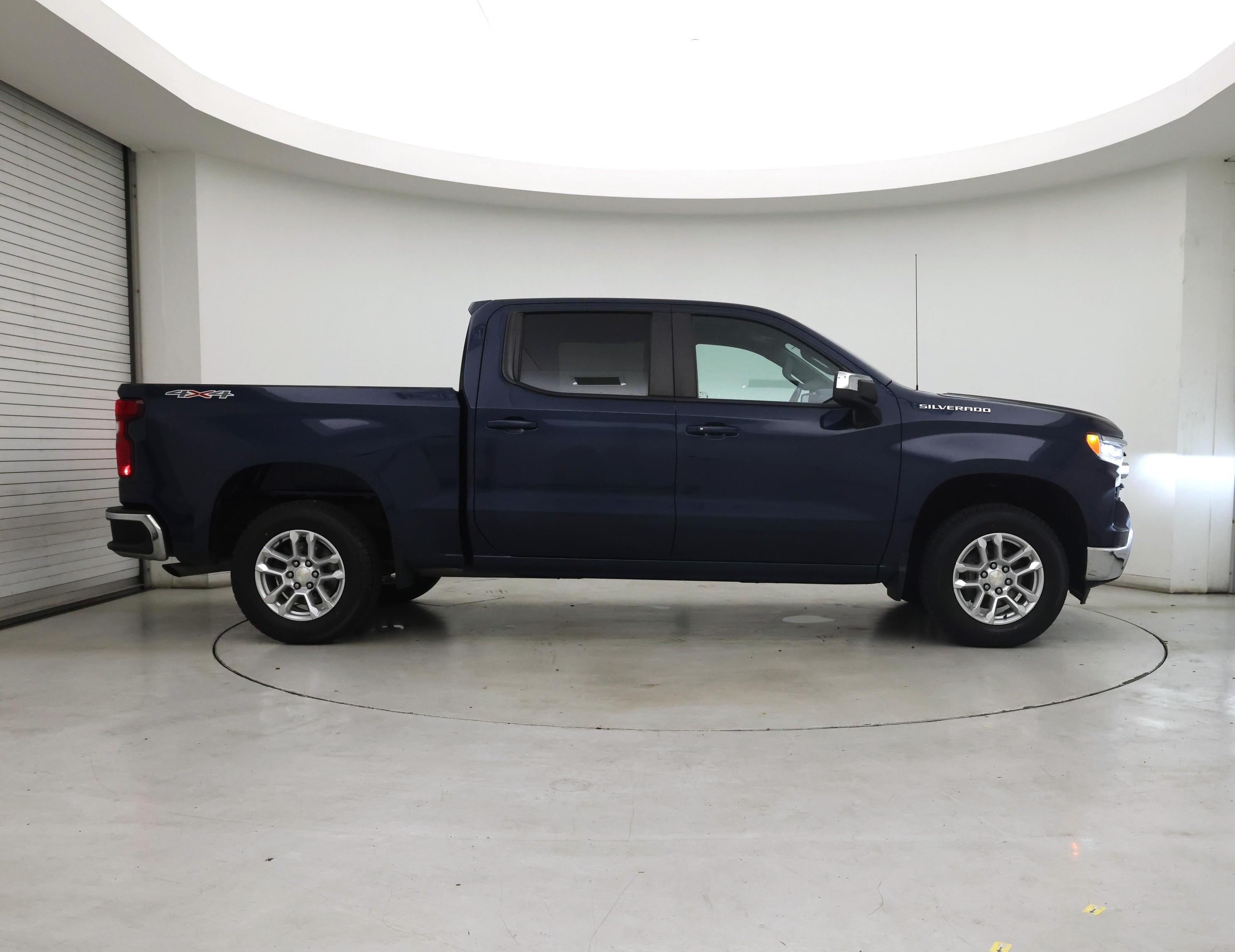 Thumbnail: 2022 Chevrolet Silverado 1500 - 7