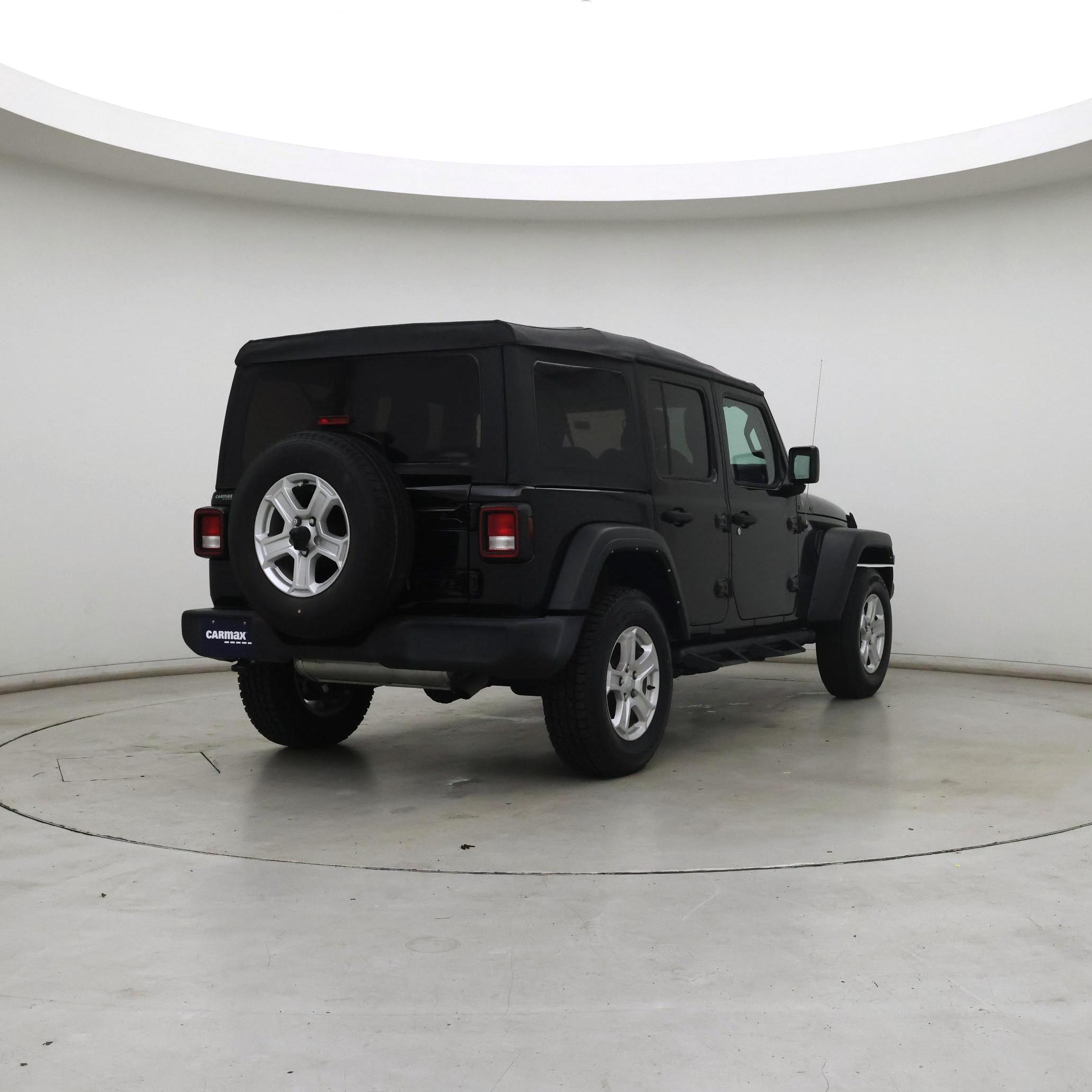 Thumbnail: 2022 Jeep Wrangler - 8