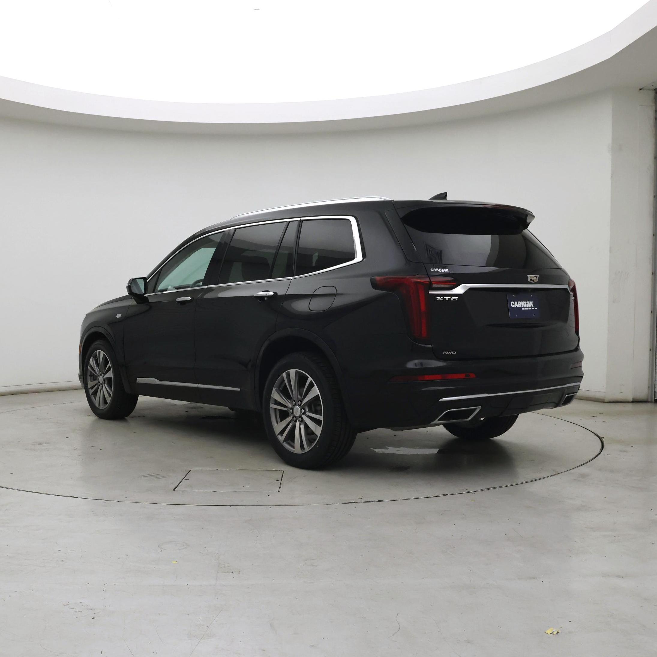 Thumbnail: 2020 Cadillac XT6 - 2