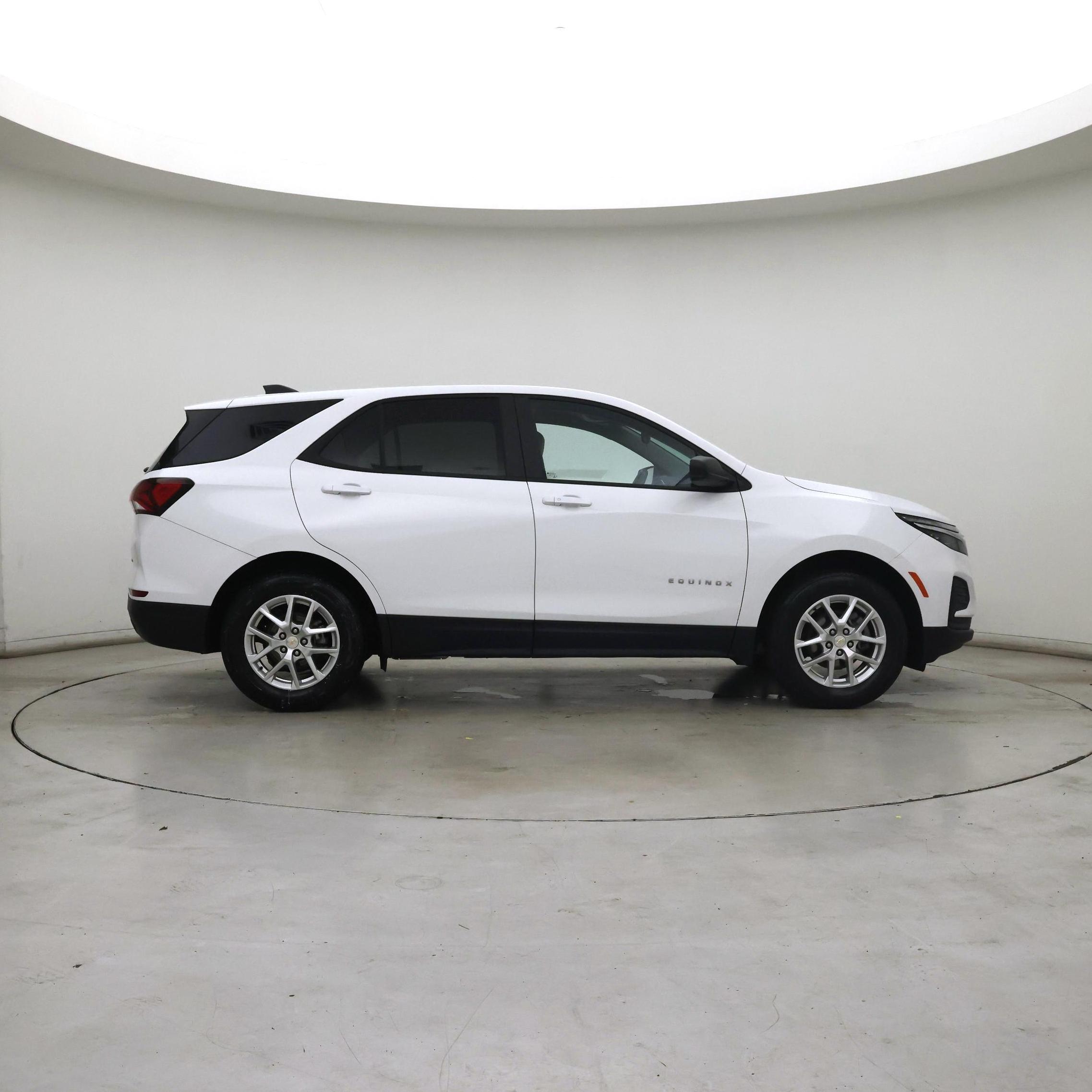 Thumbnail: 2022 Chevrolet Equinox - 7