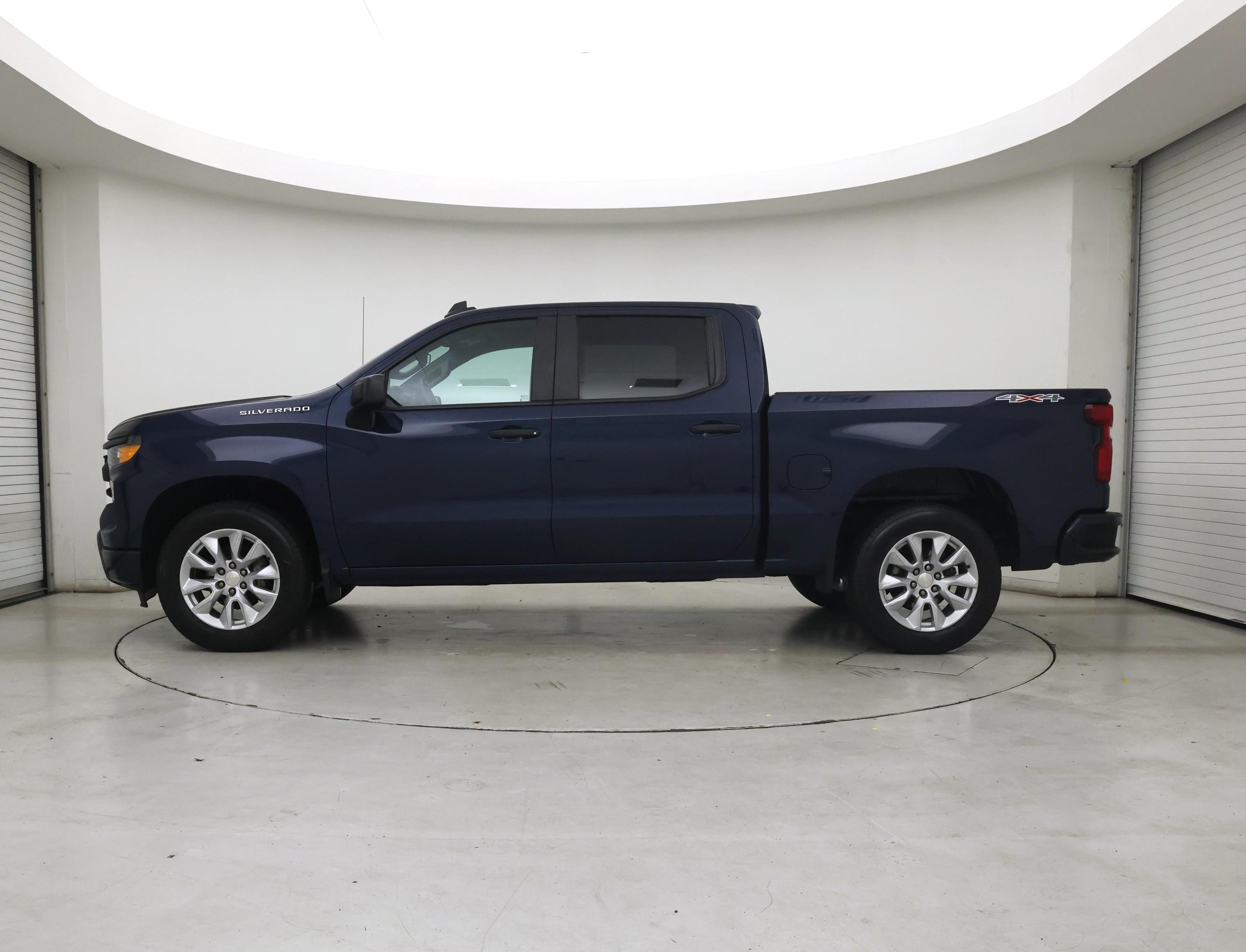 Thumbnail: 2023 Chevrolet Silverado 1500 - 3