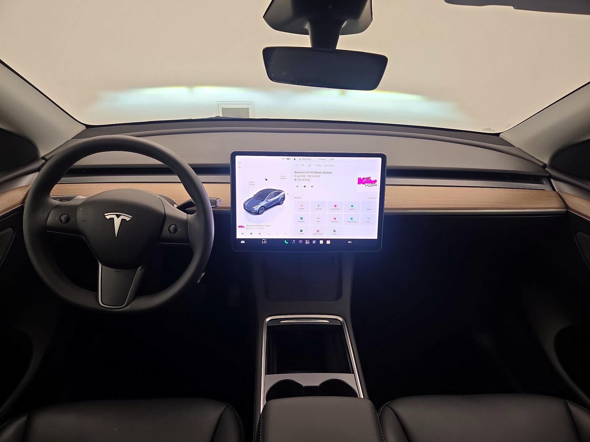 Thumbnail: 2023 Tesla Model Y - 9
