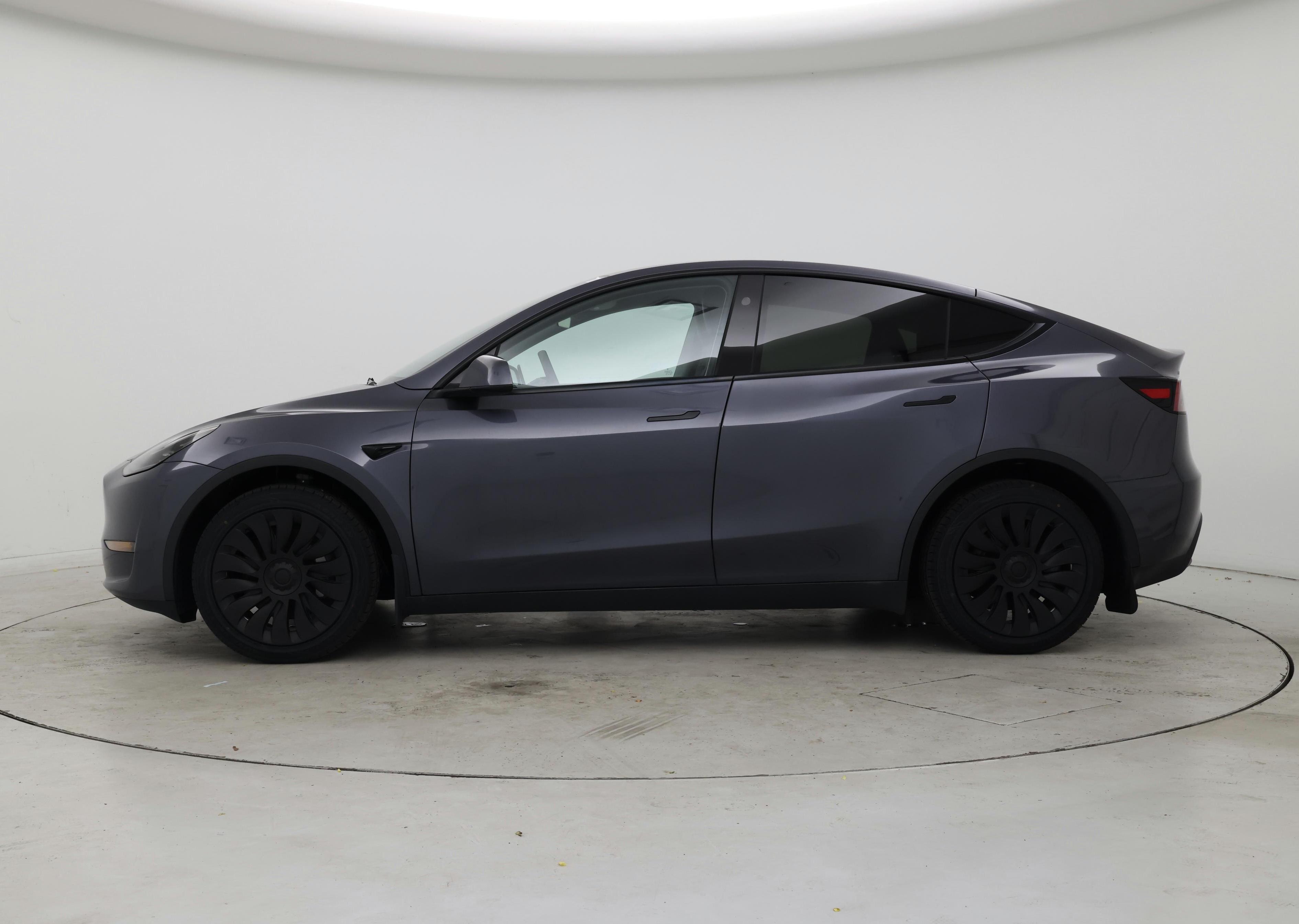 Thumbnail: 2023 Tesla Model Y - 3