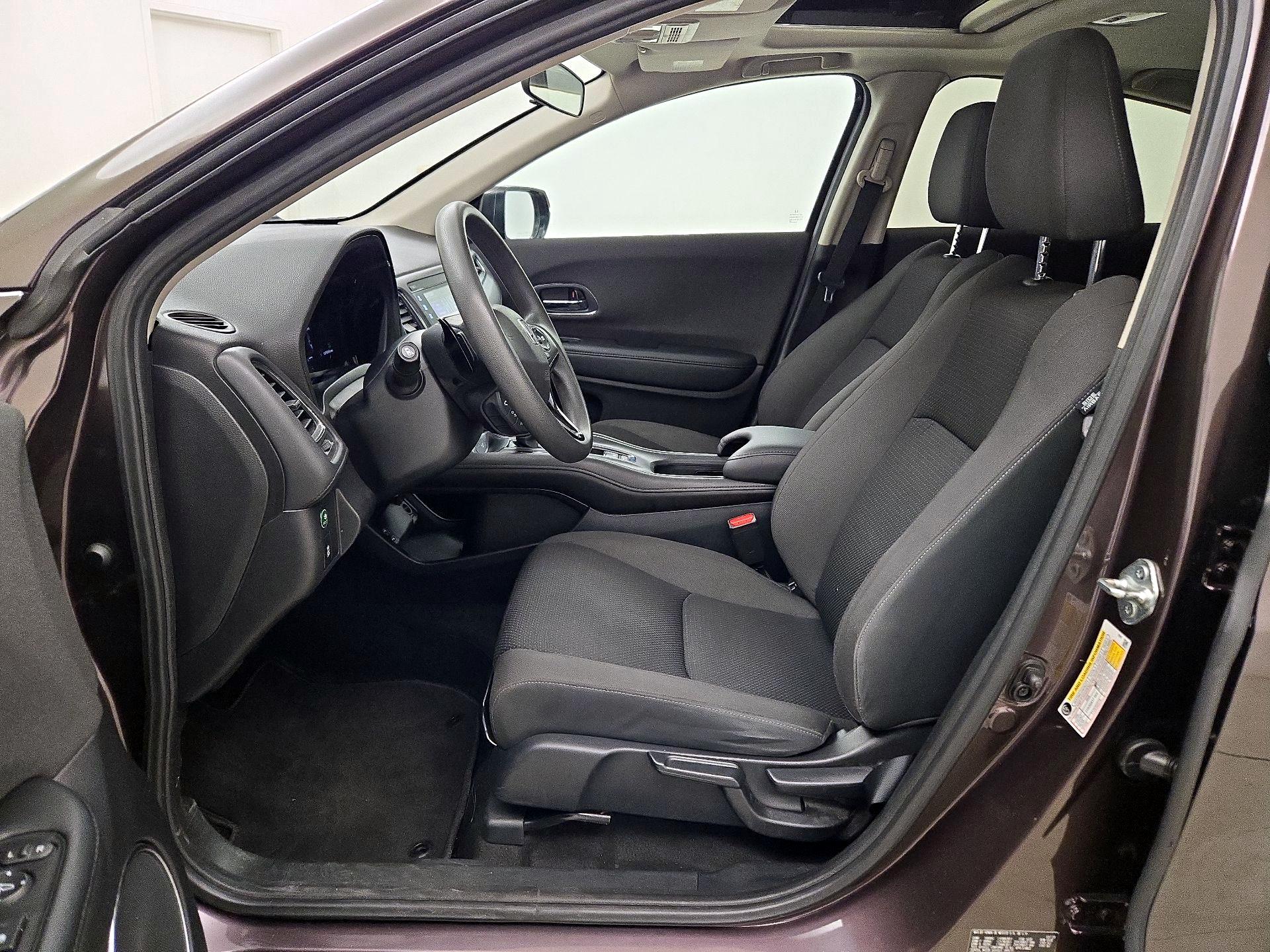 Thumbnail: 2022 Honda HR-V - 11