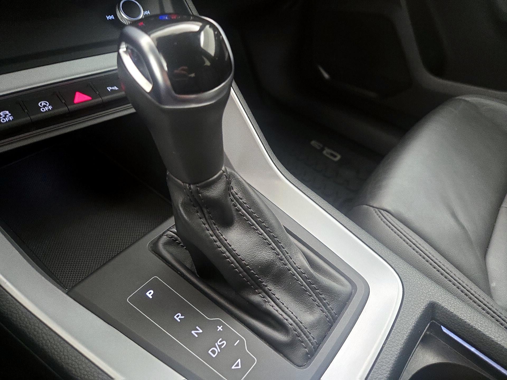 Thumbnail: 2021 Audi Q3 - 17