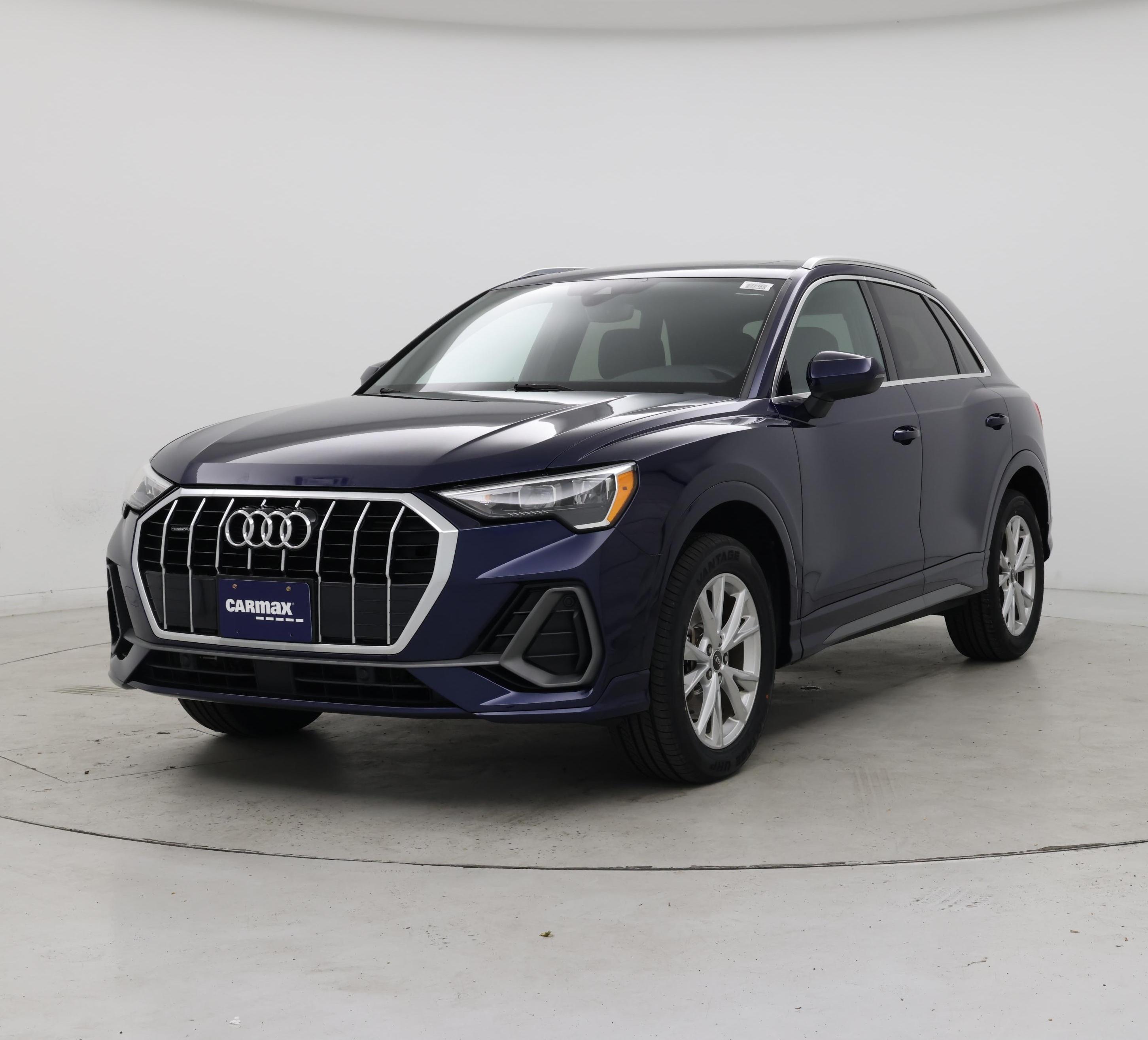 Thumbnail: 2021 Audi Q3 - 4