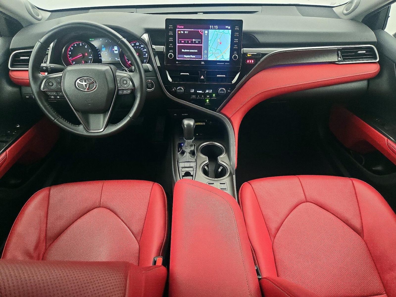 2023 Toyota Camry XSE - Photo 10