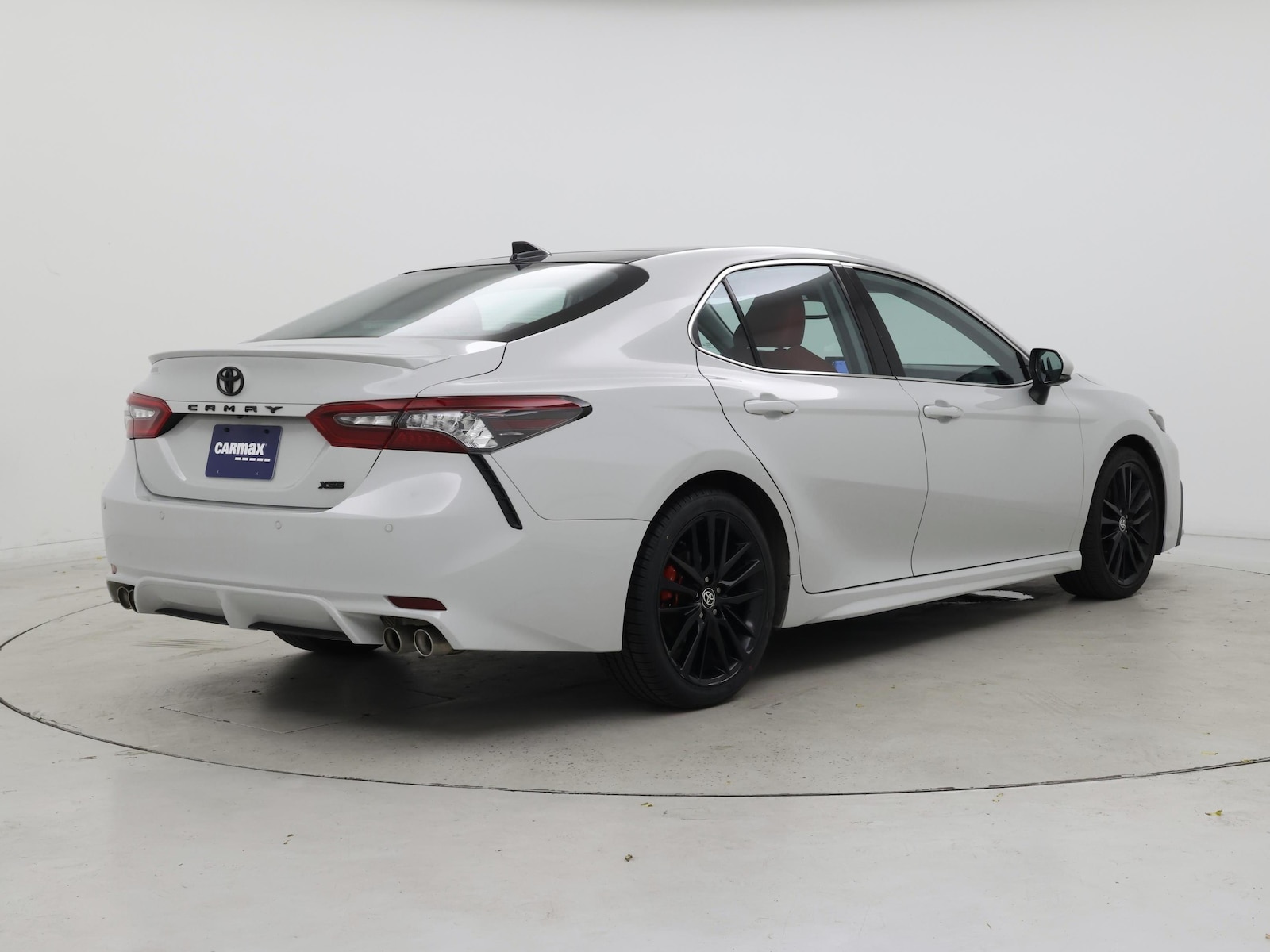 2023 Toyota Camry XSE - Photo 9