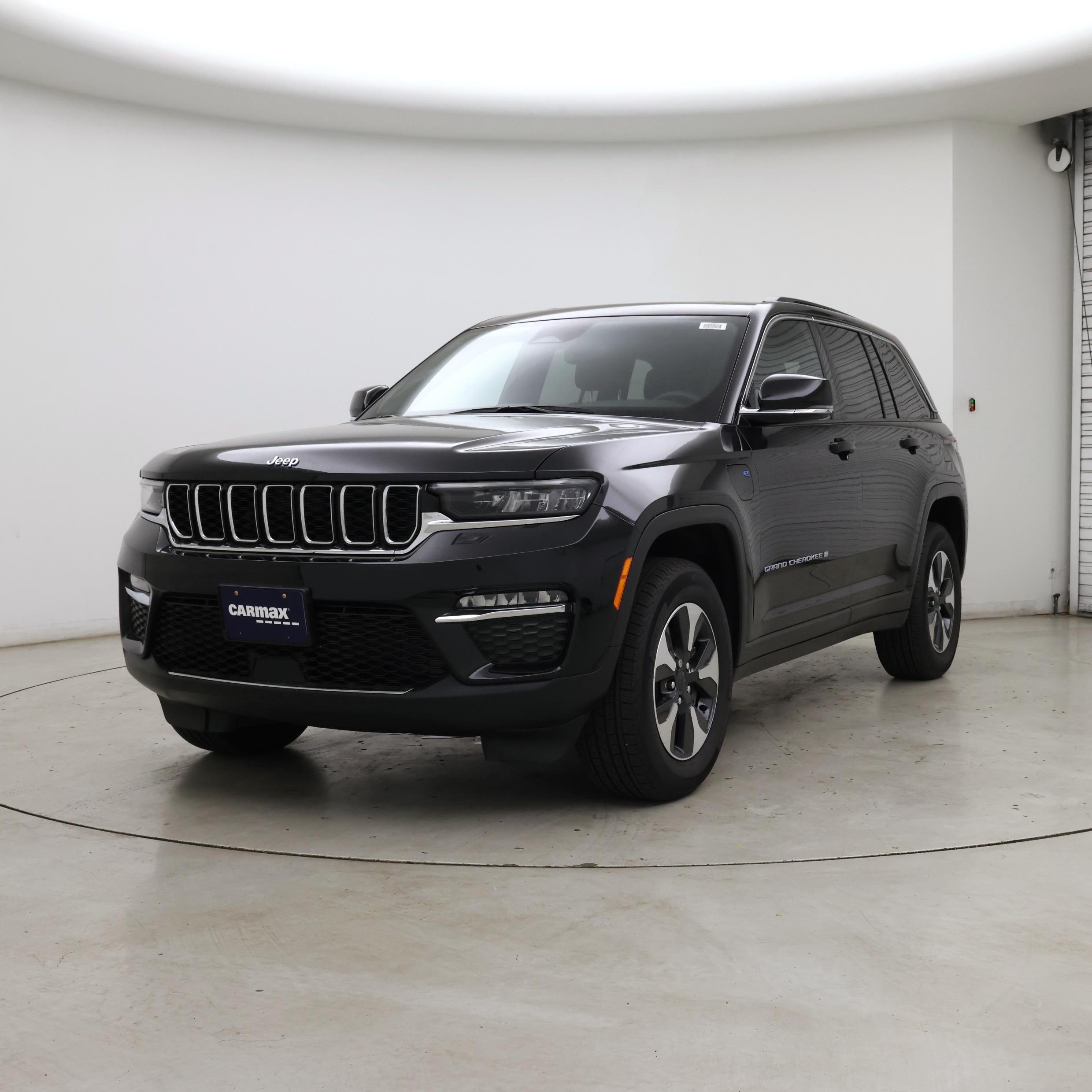 Thumbnail: 2024 Jeep Grand Cherokee - 4