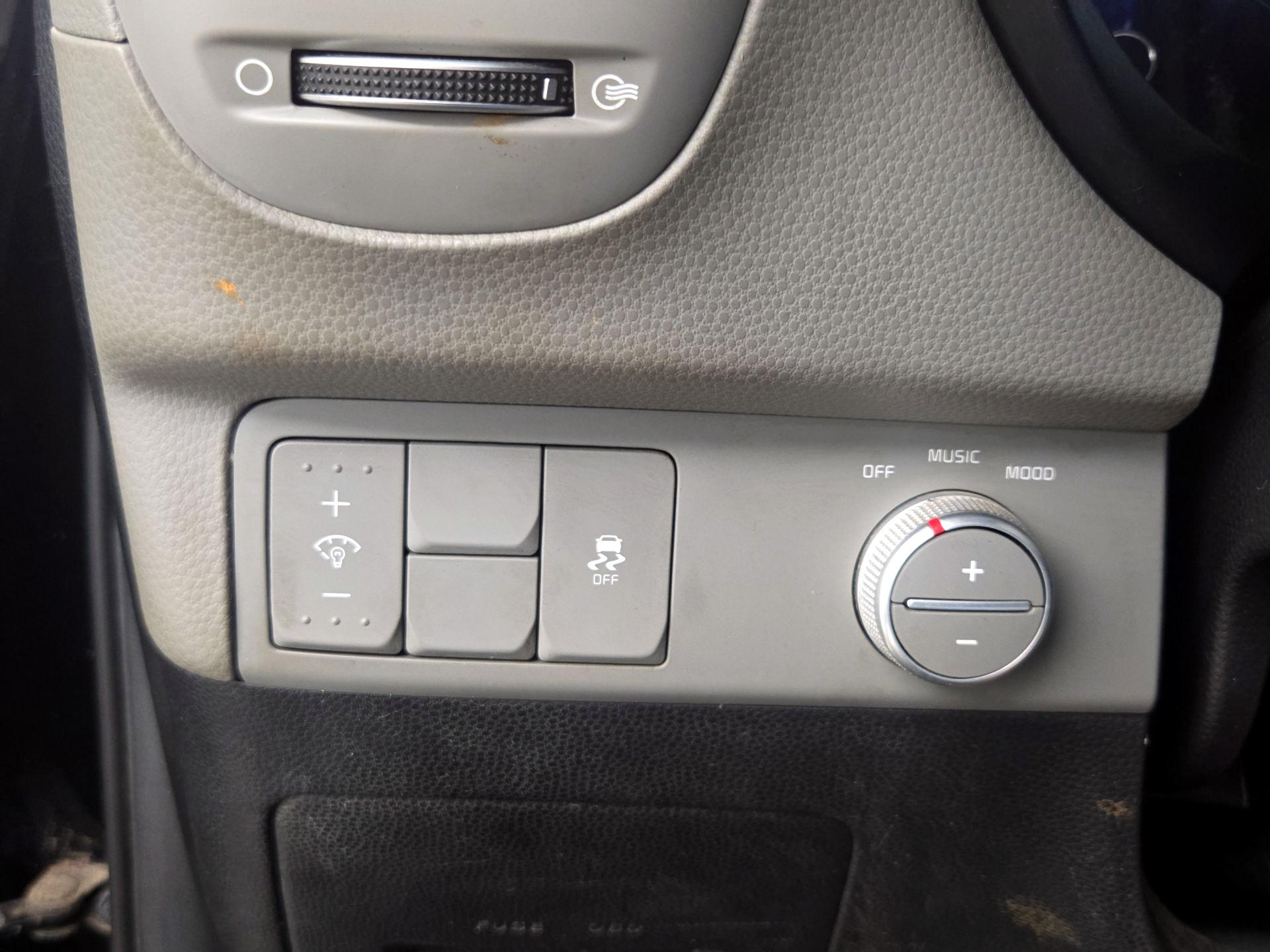 Thumbnail: 2016 Kia Soul - 13