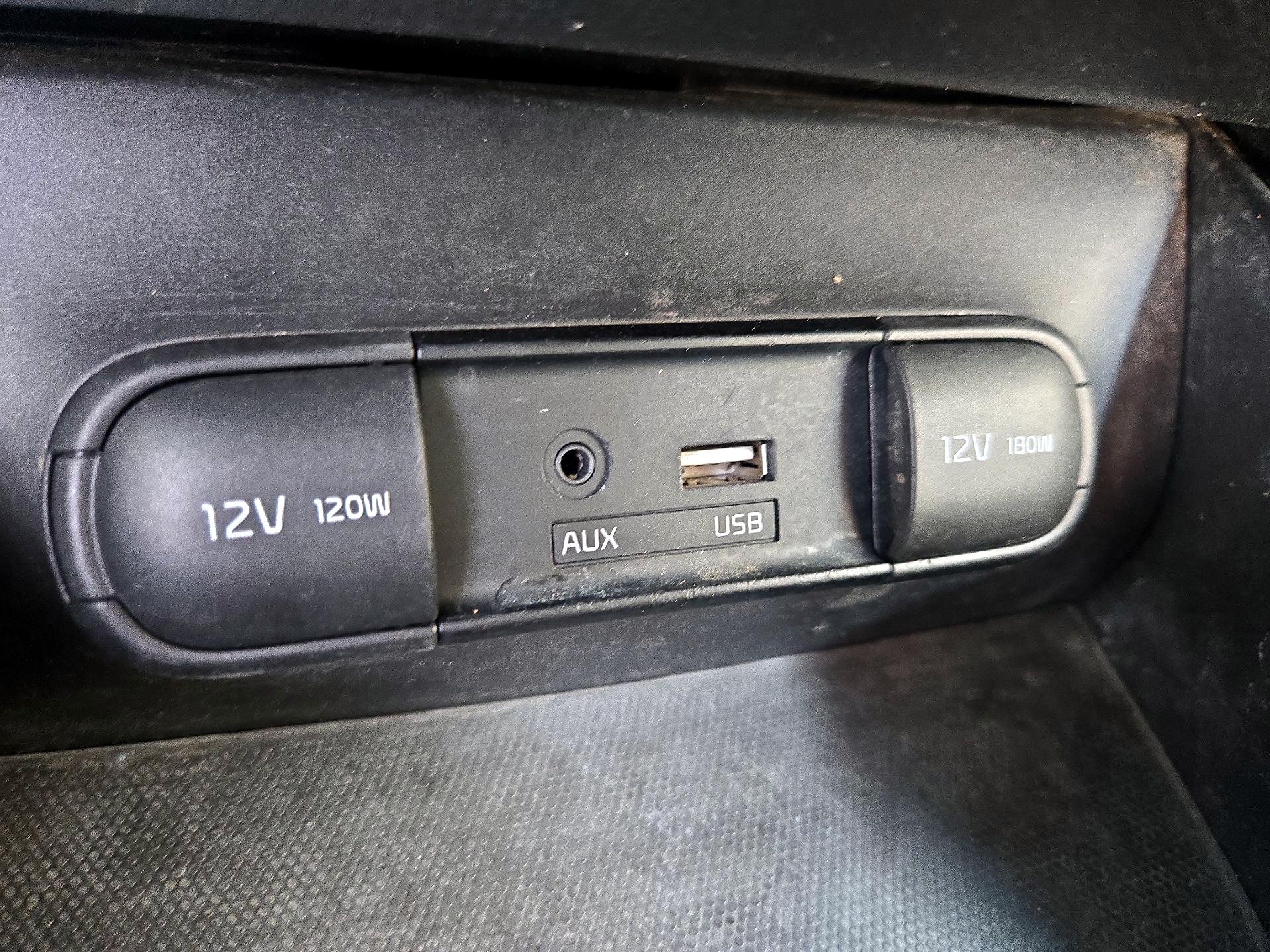 Thumbnail: 2016 Kia Soul - 19