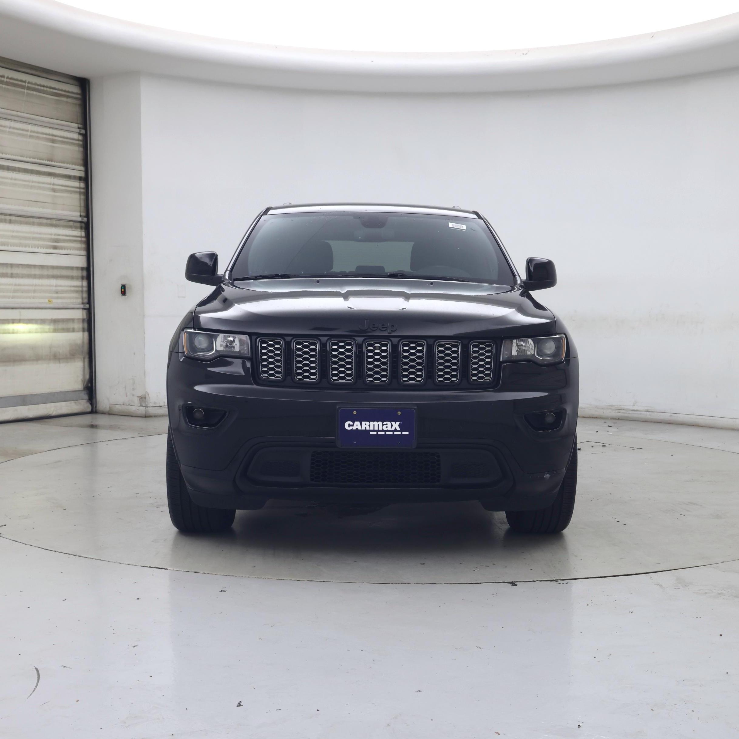 Thumbnail: 2019 Jeep Grand Cherokee - 5