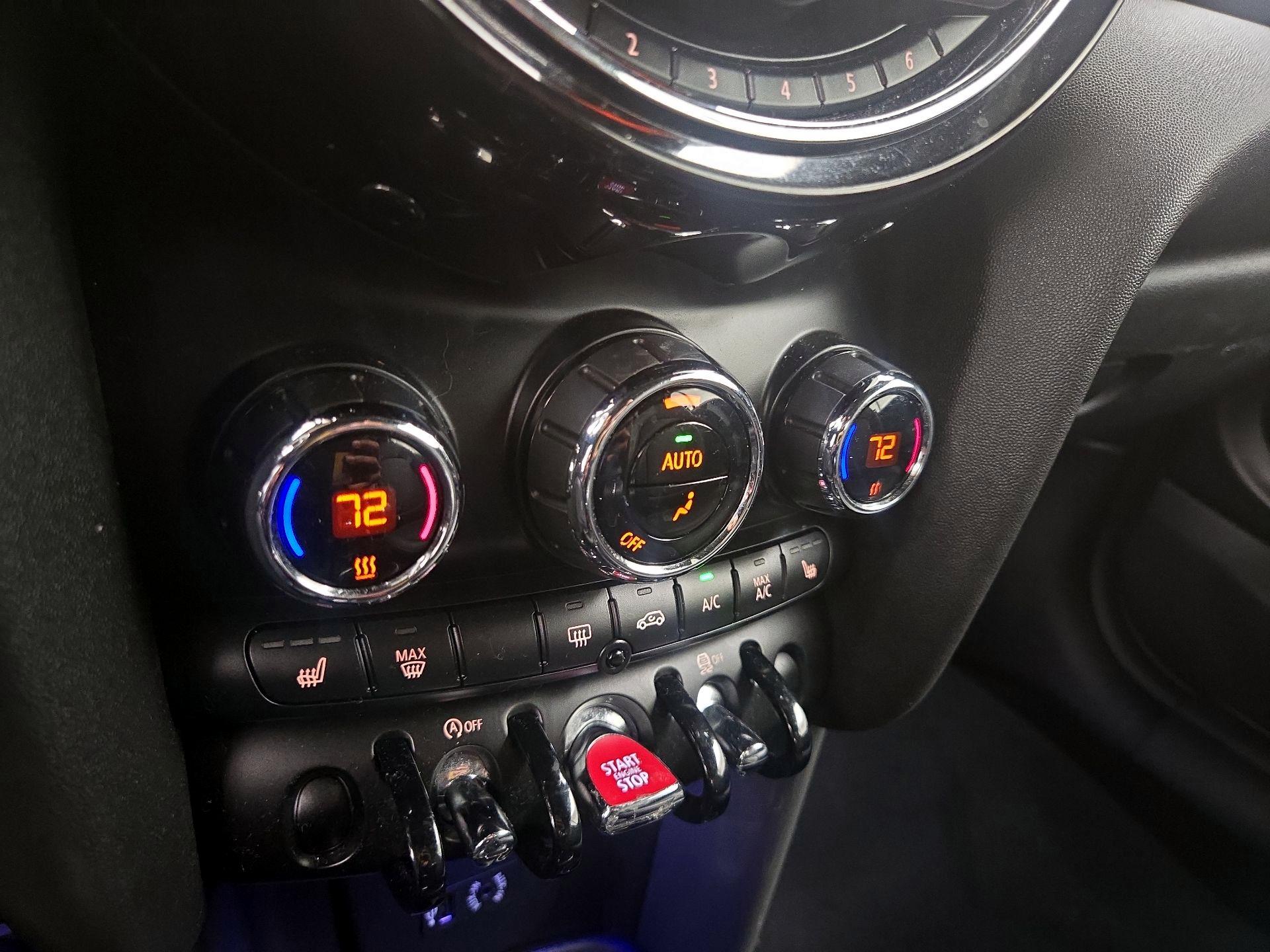 Thumbnail: 2017 MINI Cooper - 15