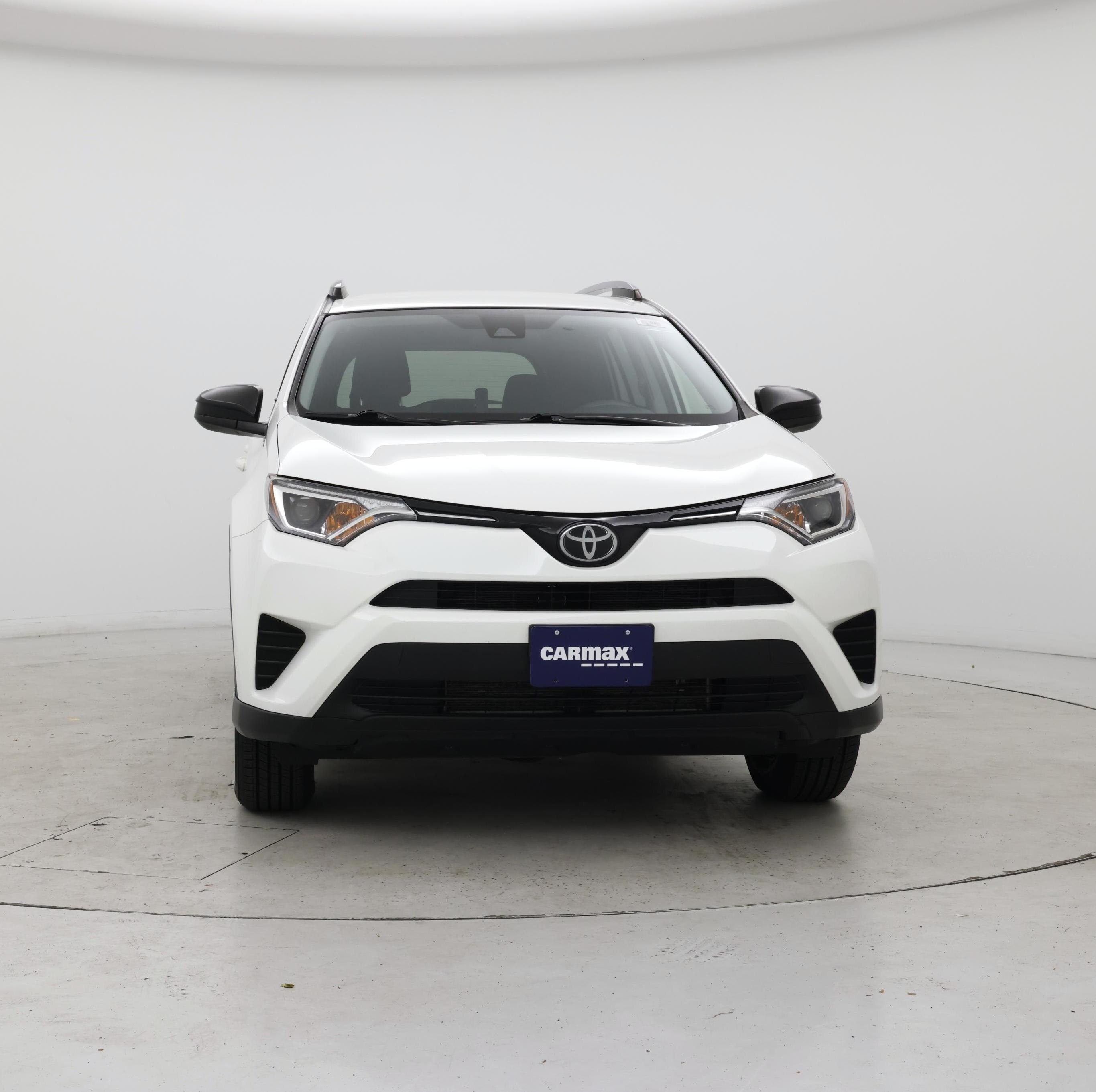 Thumbnail: 2017 Toyota RAV4 - 5