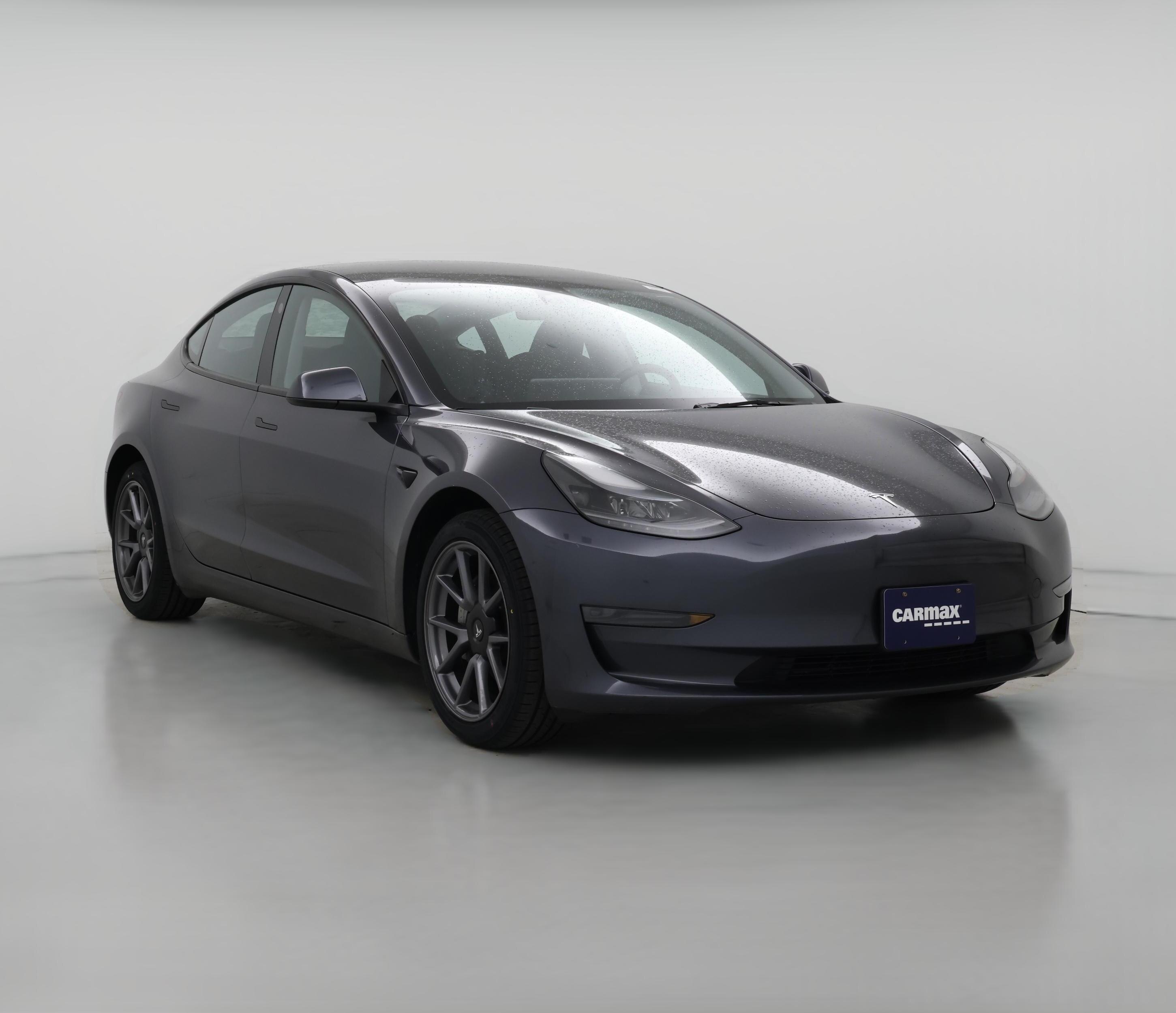Thumbnail: 2023 Tesla Model 3 - 1