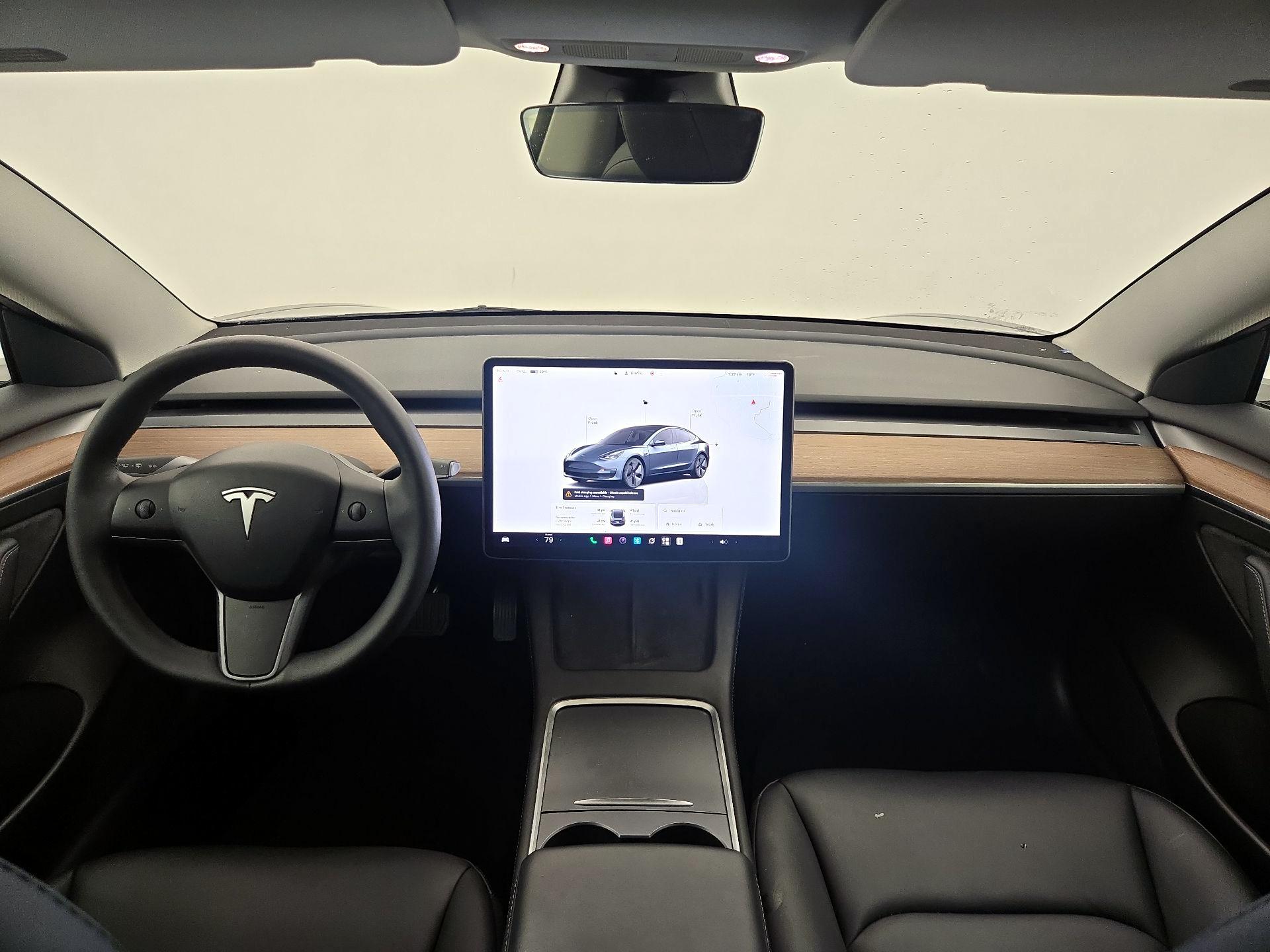 Thumbnail: 2023 Tesla Model 3 - 9