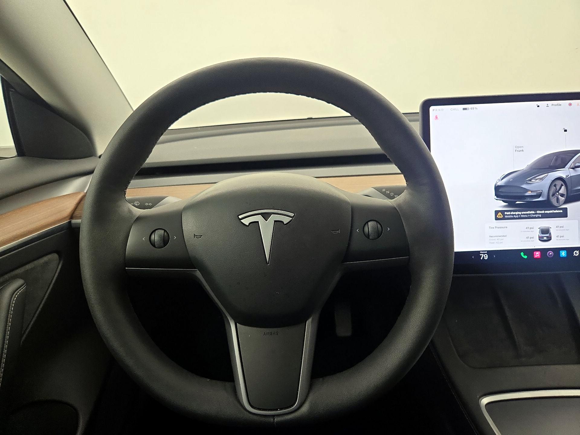 Thumbnail: 2023 Tesla Model 3 - 10