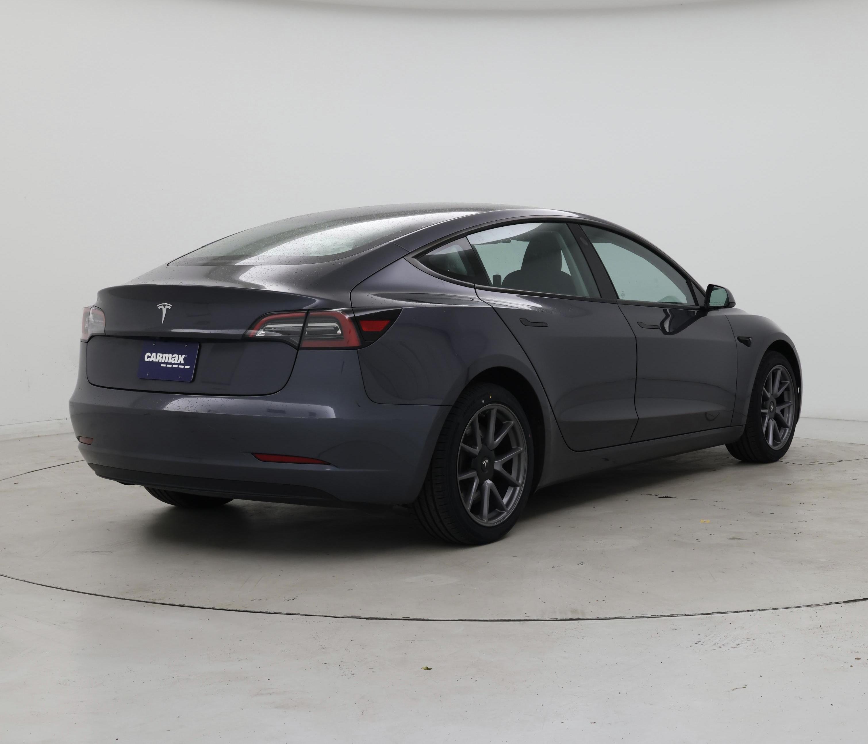 Thumbnail: 2023 Tesla Model 3 - 8