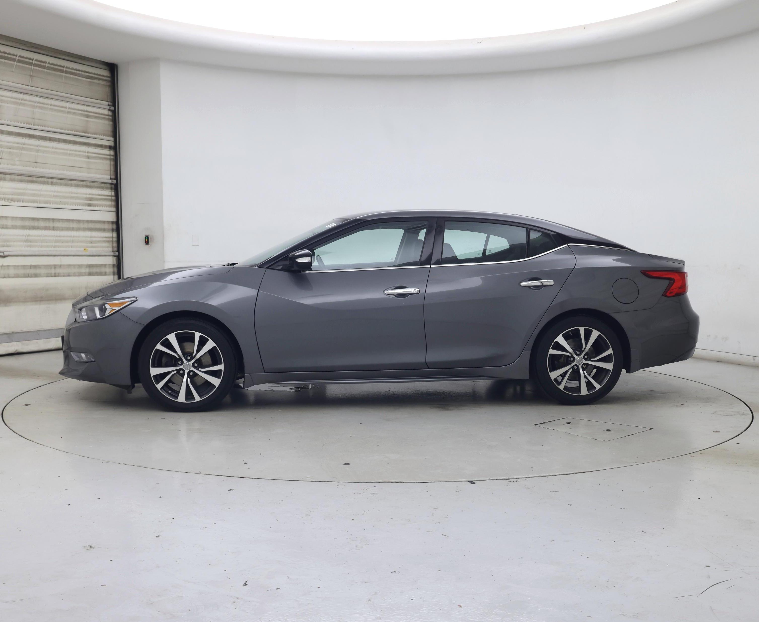 Thumbnail: 2017 Nissan Maxima - 3