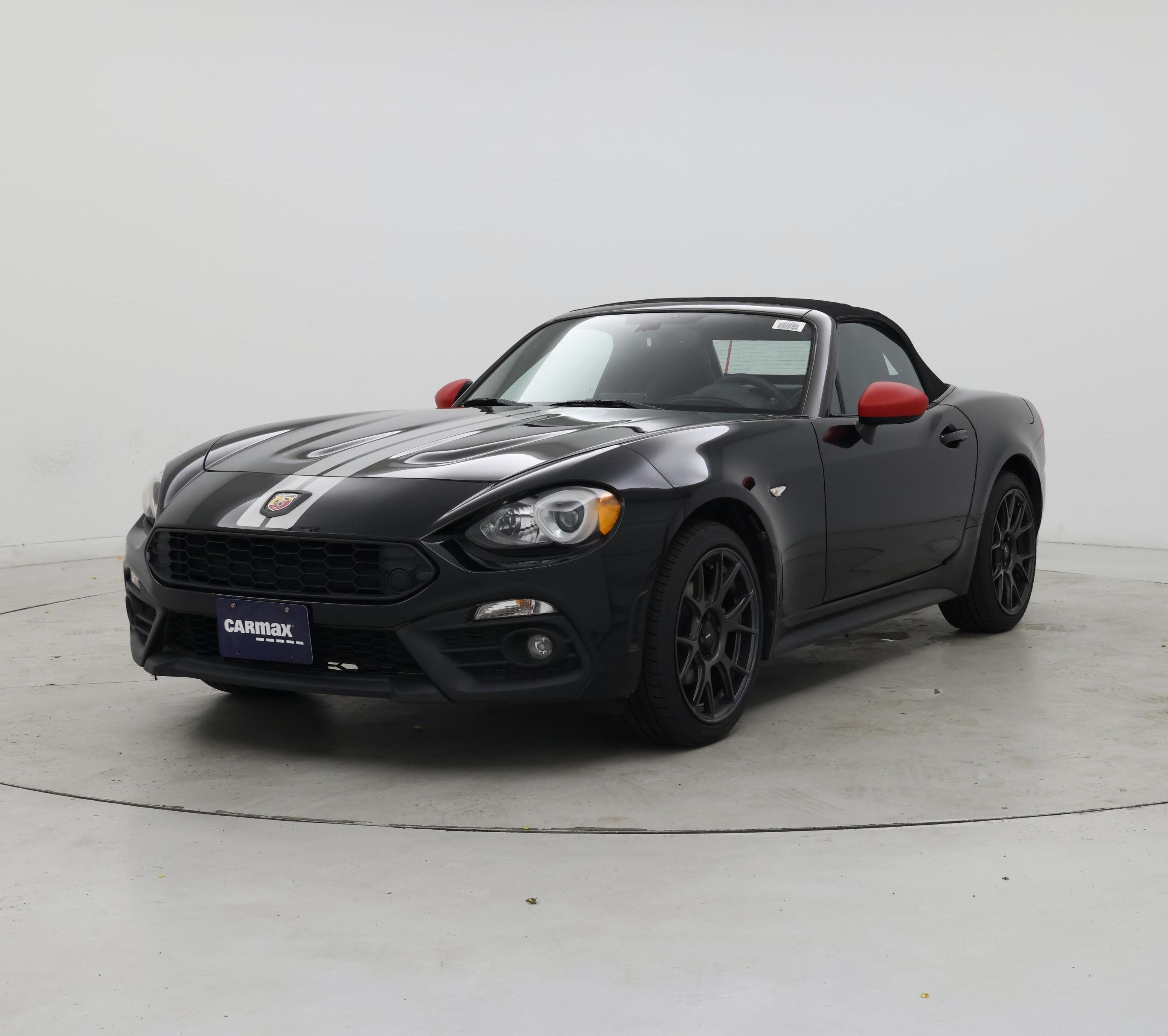 Thumbnail: 2019 Fiat 124 Spider - 4