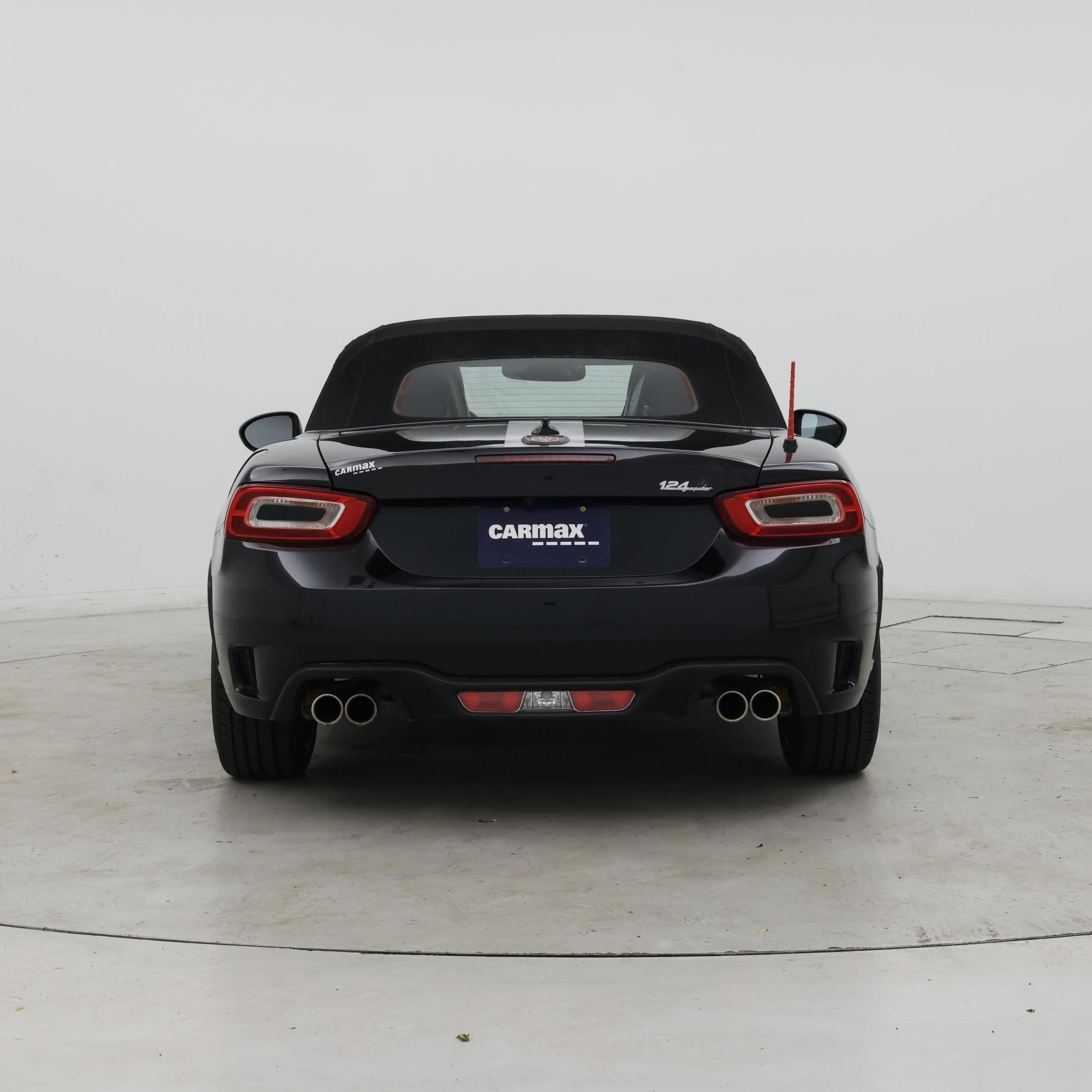Thumbnail: 2019 Fiat 124 Spider - 6