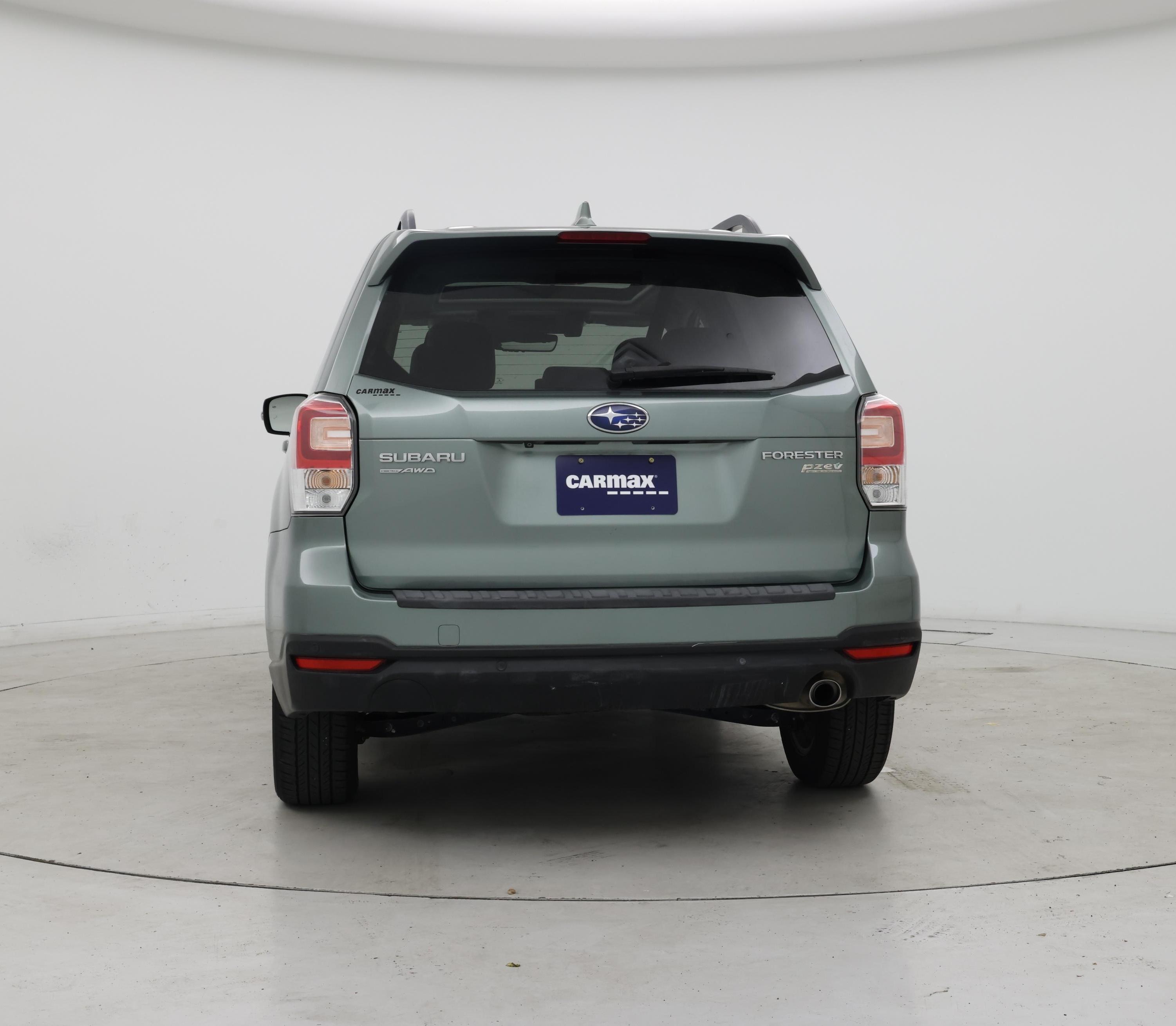 Thumbnail: 2017 Subaru Forester - 6