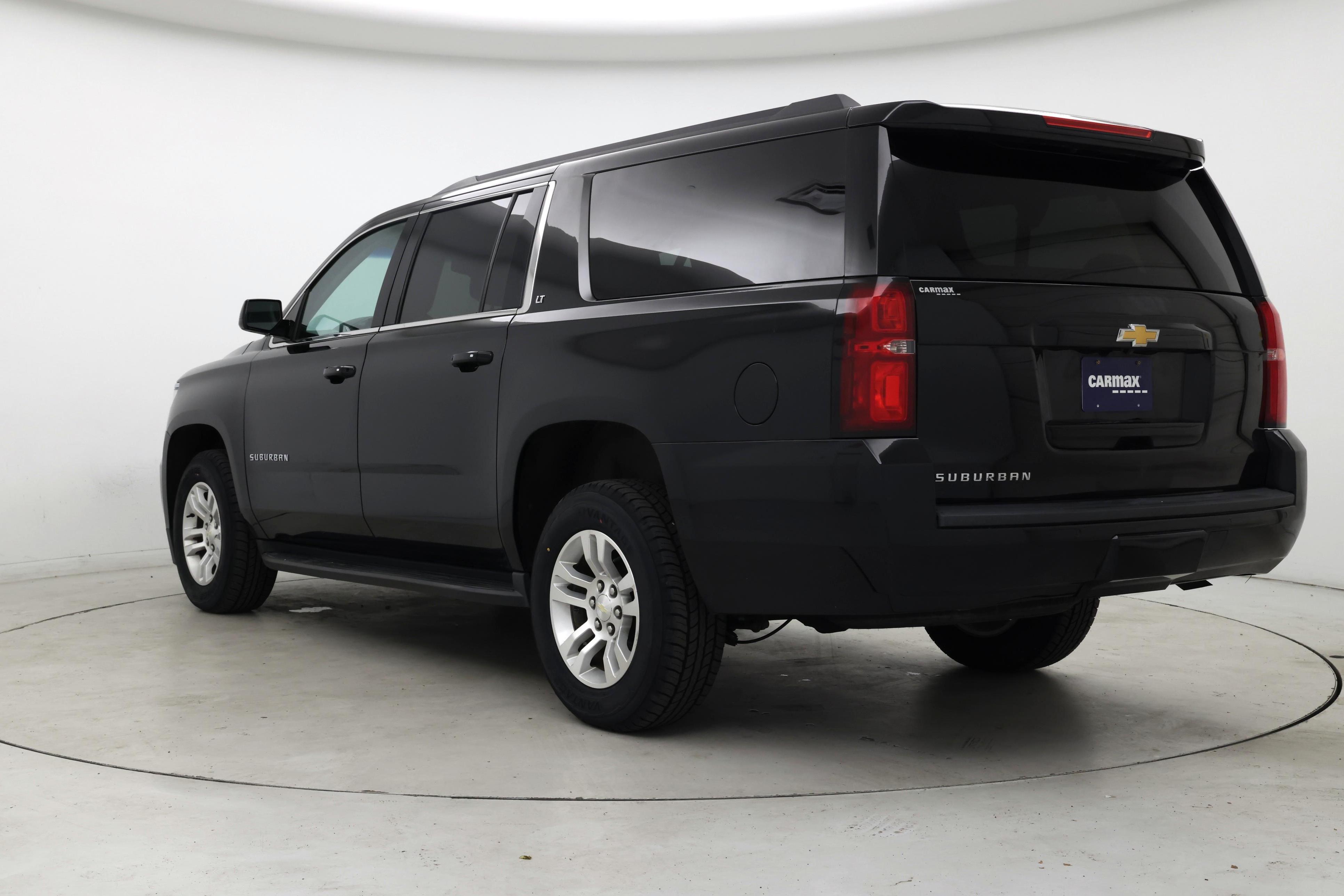 Thumbnail: 2019 Chevrolet Suburban - 2