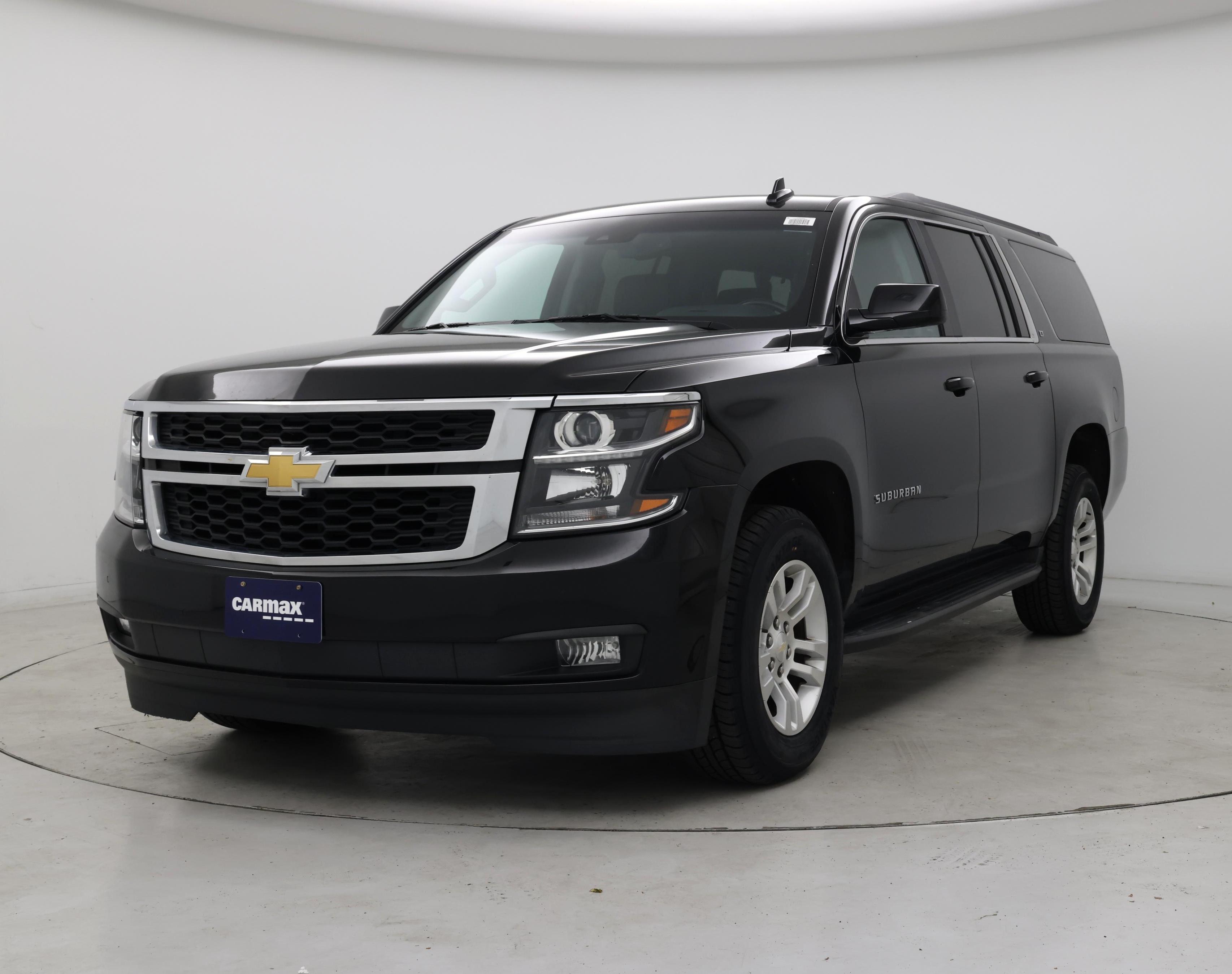 Thumbnail: 2019 Chevrolet Suburban - 4