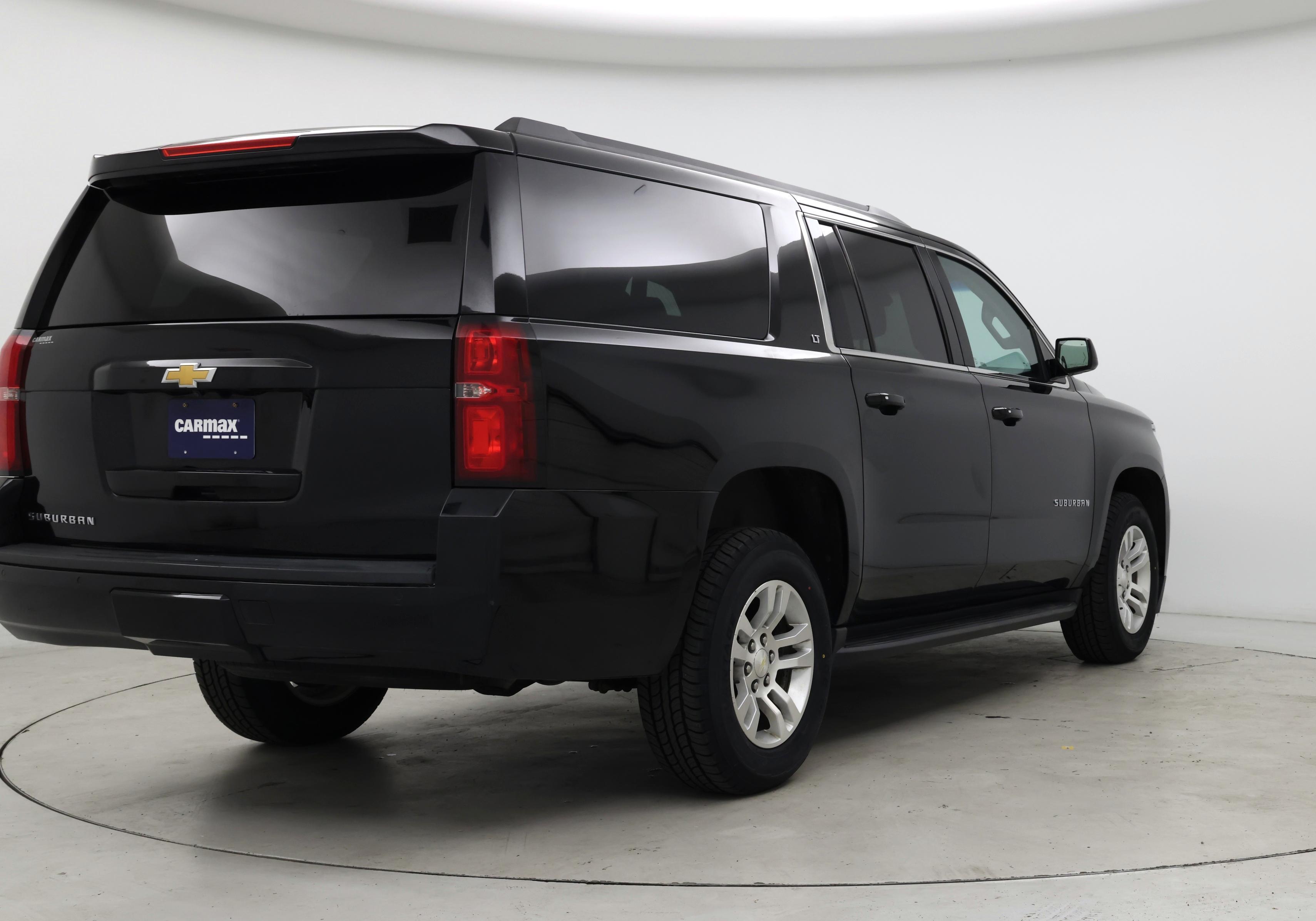 Thumbnail: 2019 Chevrolet Suburban - 8