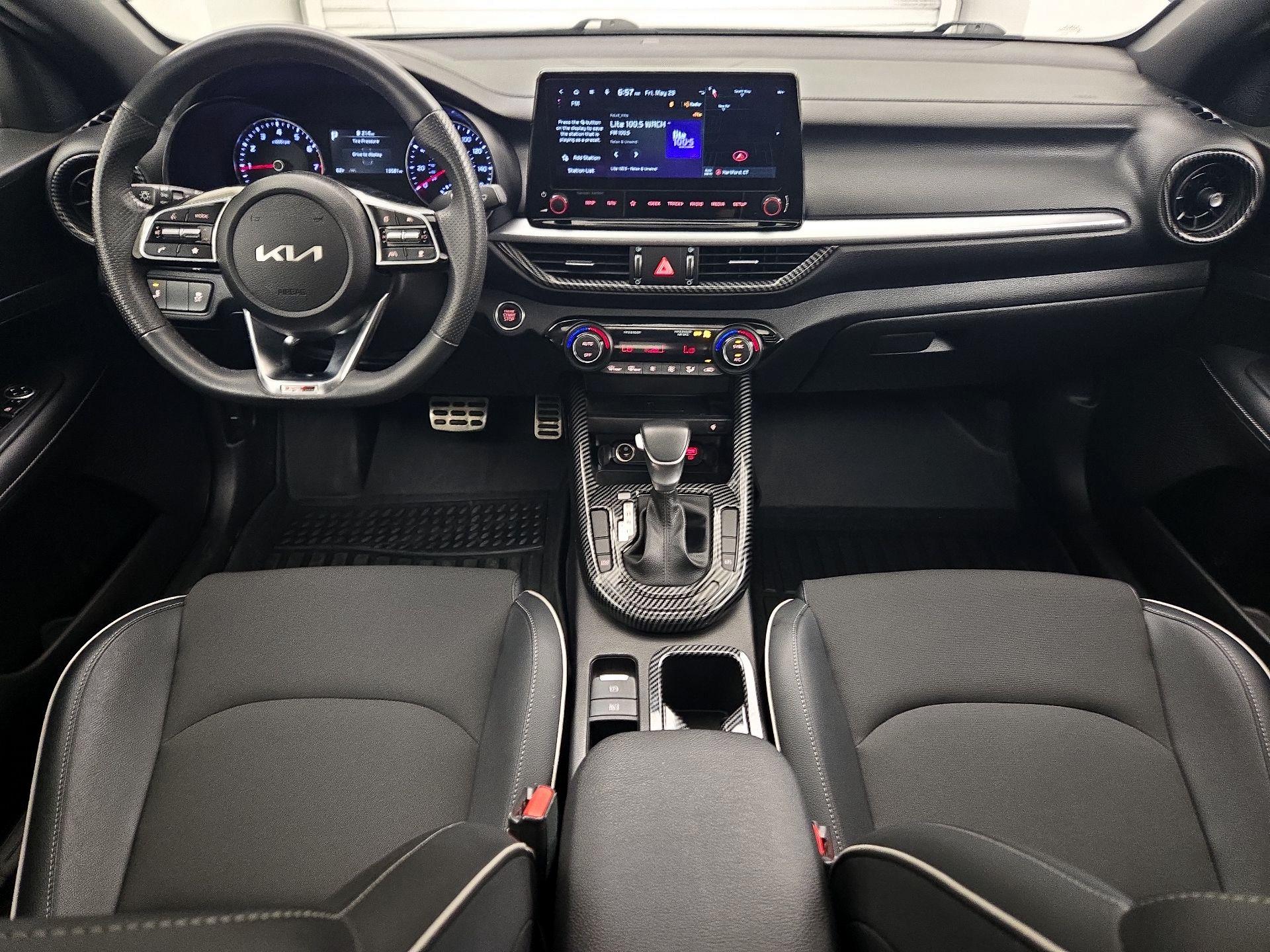 Thumbnail: 2024 Kia Forte - 9