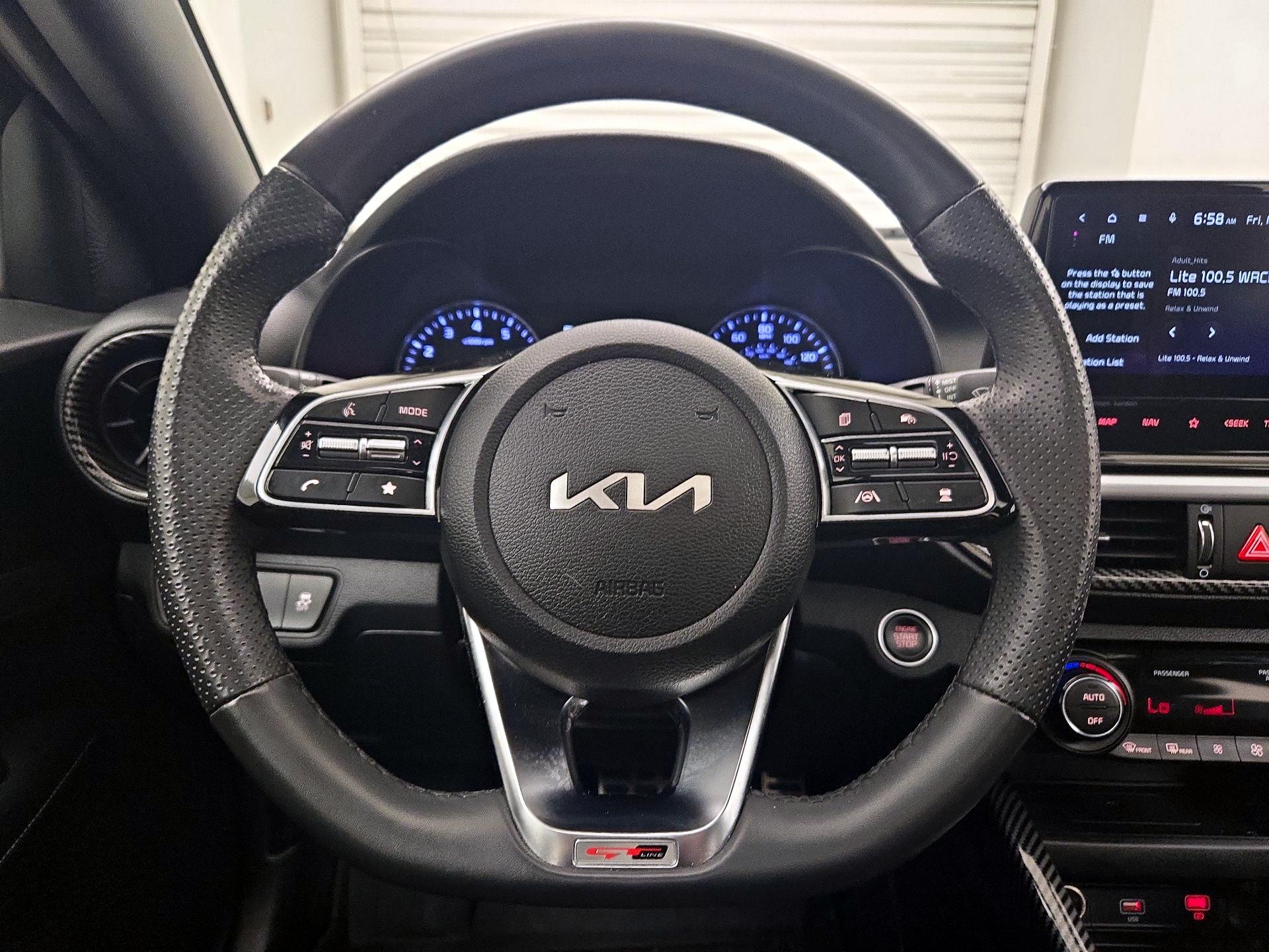 Thumbnail: 2024 Kia Forte - 10