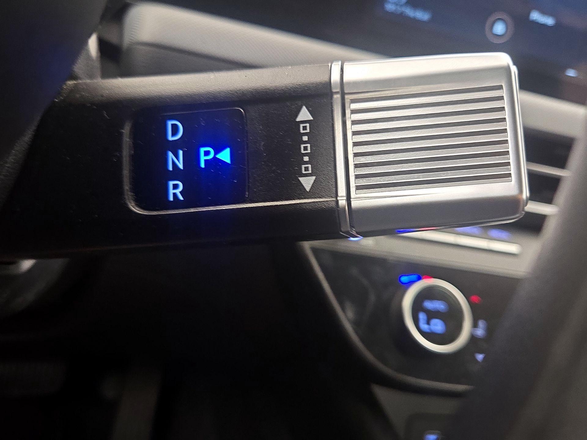 Thumbnail: 2024 Hyundai Sonata - 17