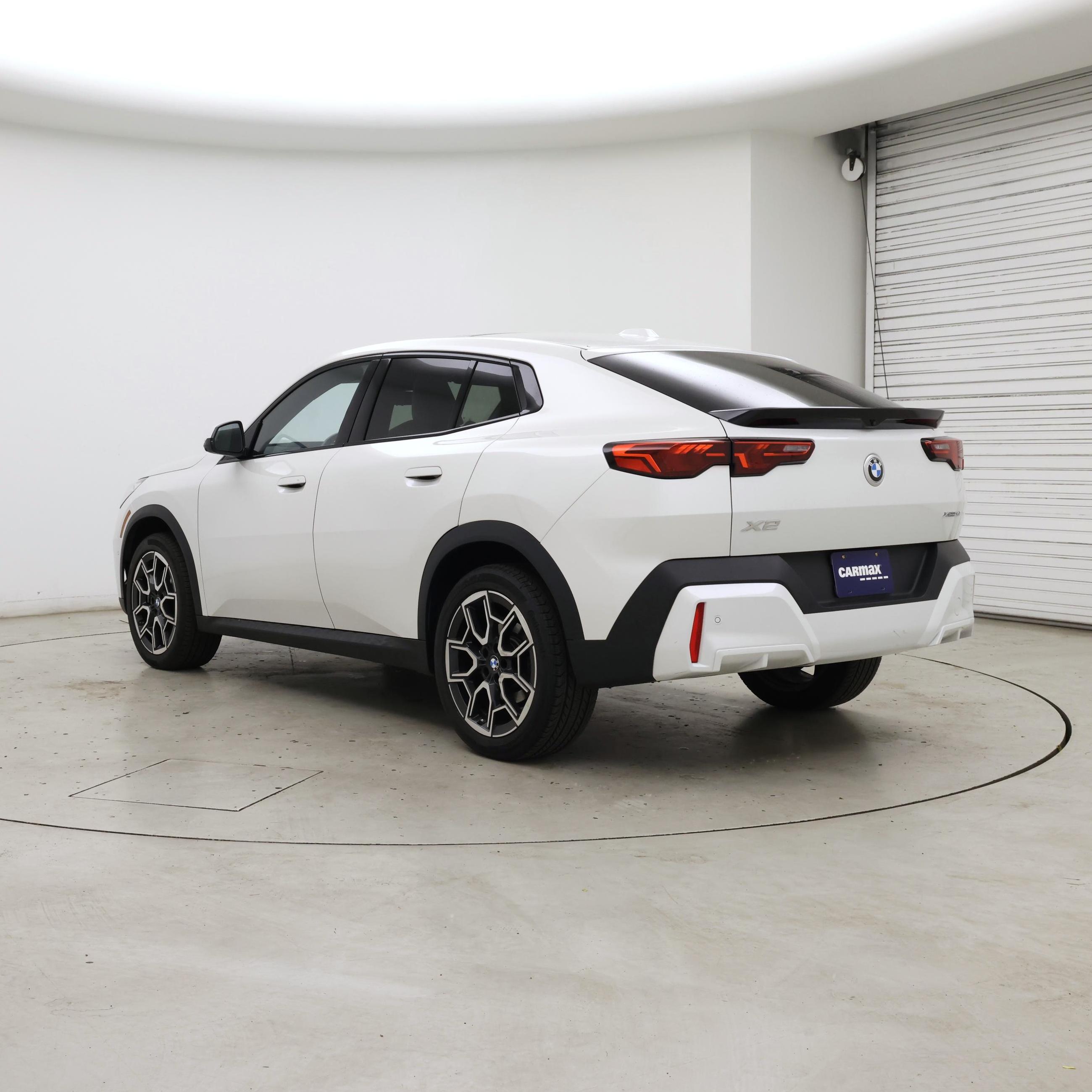 Thumbnail: 2025 BMW X2 - 2