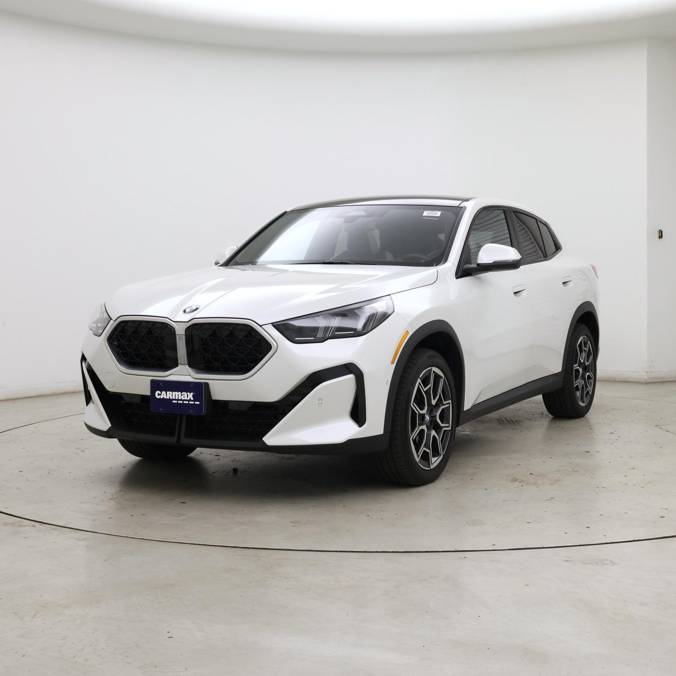 Thumbnail: 2025 BMW X2 - 4