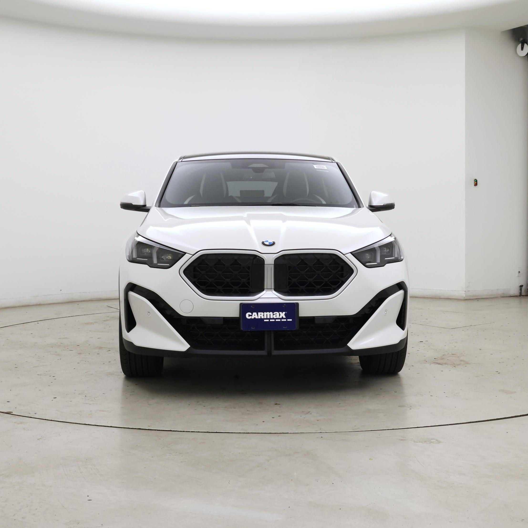 Thumbnail: 2025 BMW X2 - 5