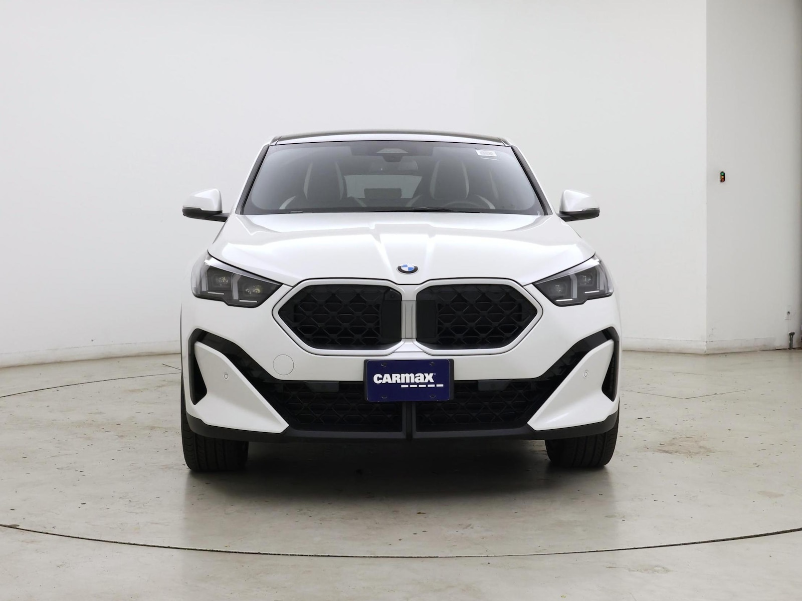 2025 BMW X2 28i - Photo 6