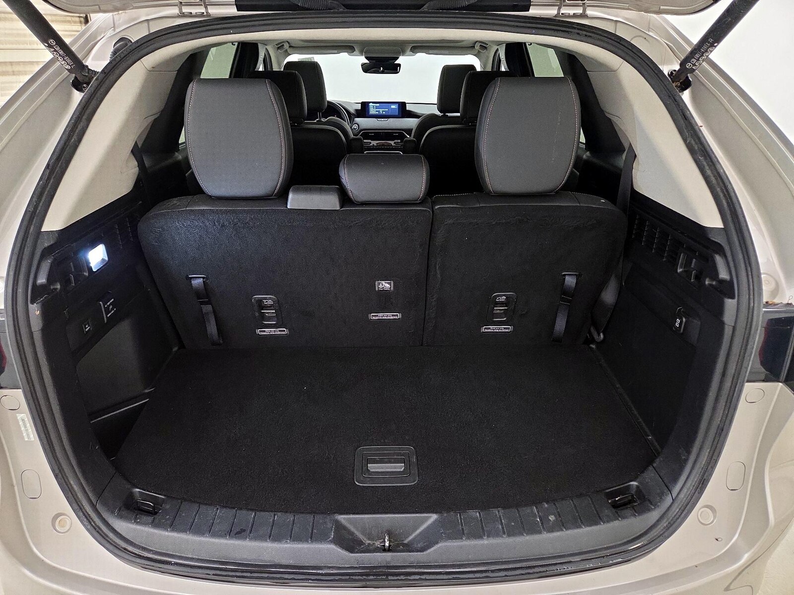 2024 Mazda CX-90 Premium Package - Photo 24