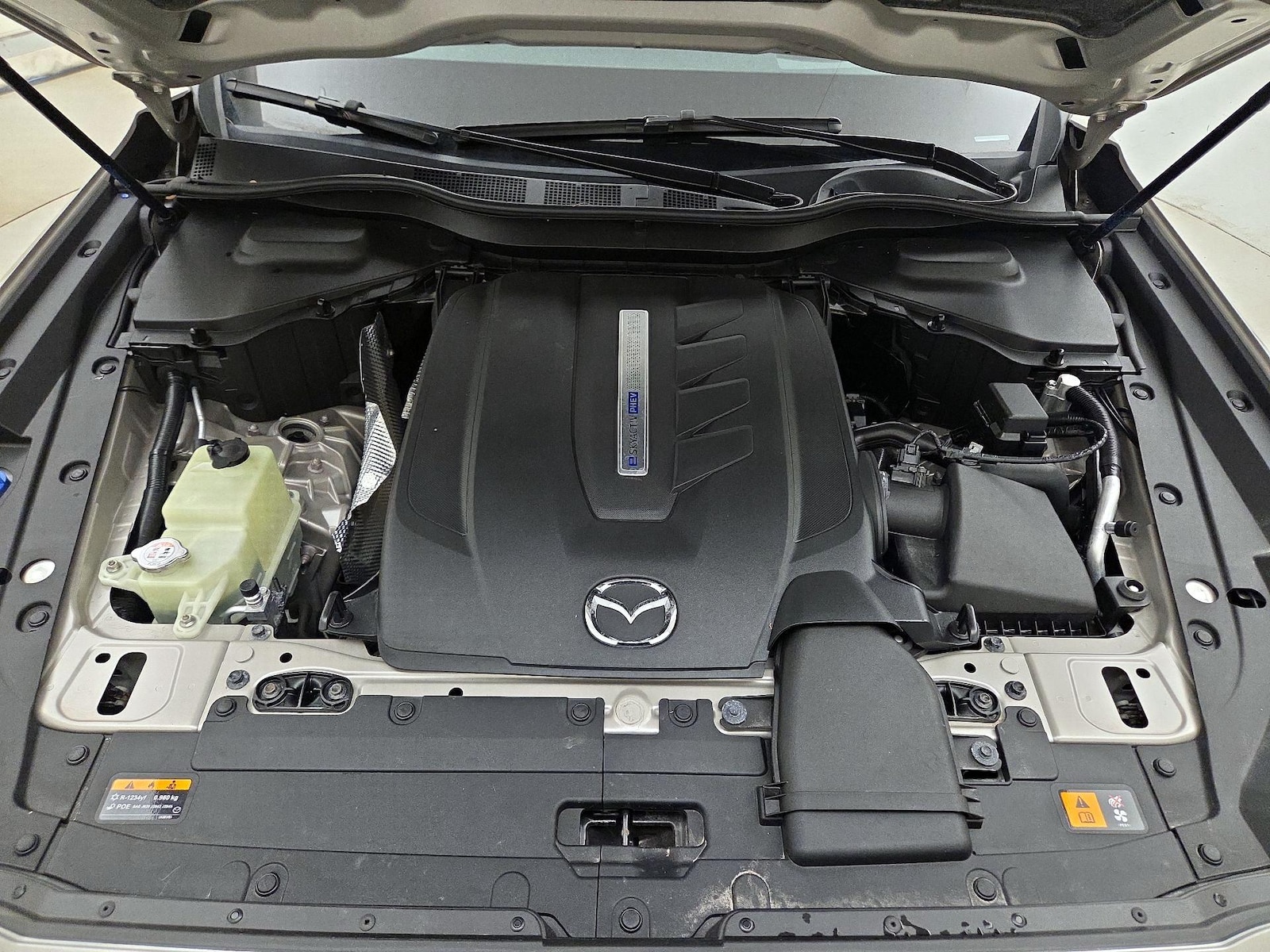 2024 Mazda CX-90 Premium Package - Photo 25