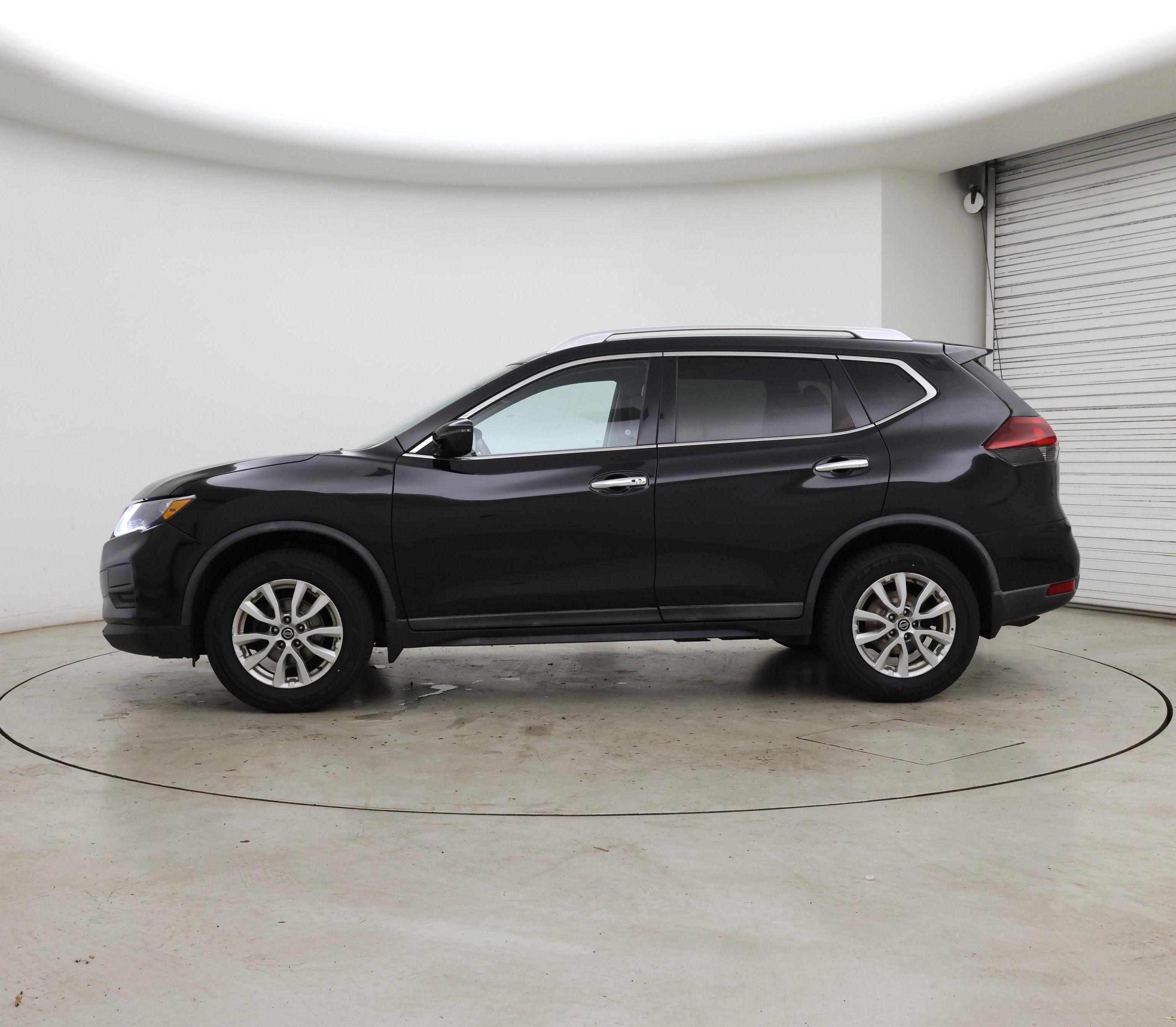 Thumbnail: 2018 Nissan Rogue - 3