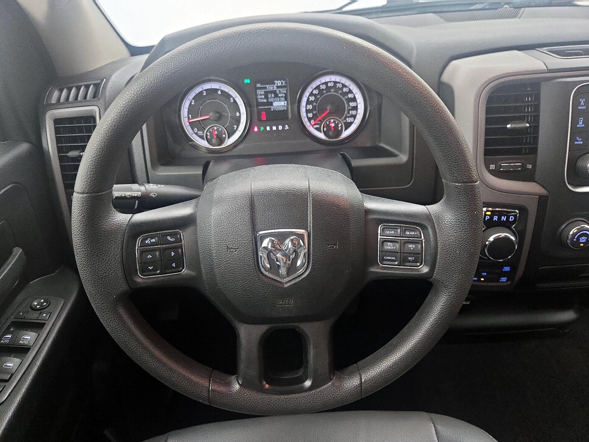 Thumbnail: 2023 RAM 1500 Classic - 10
