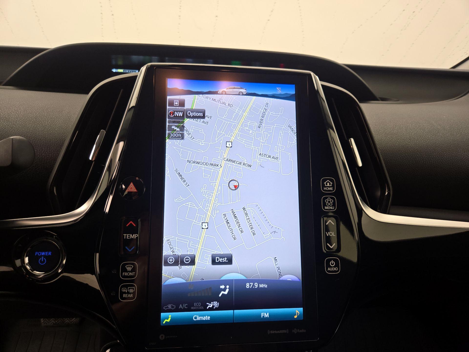Thumbnail: 2021 Toyota Prius Prime - 14