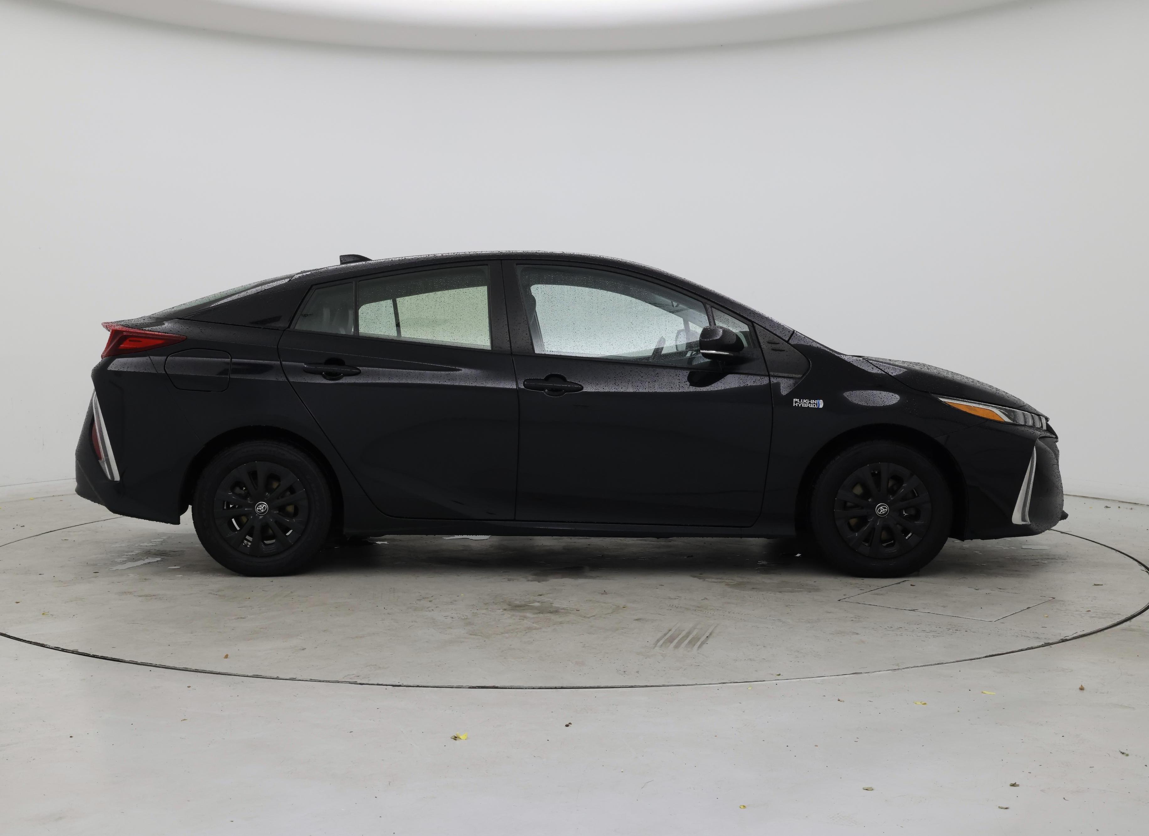 Thumbnail: 2021 Toyota Prius Prime - 7