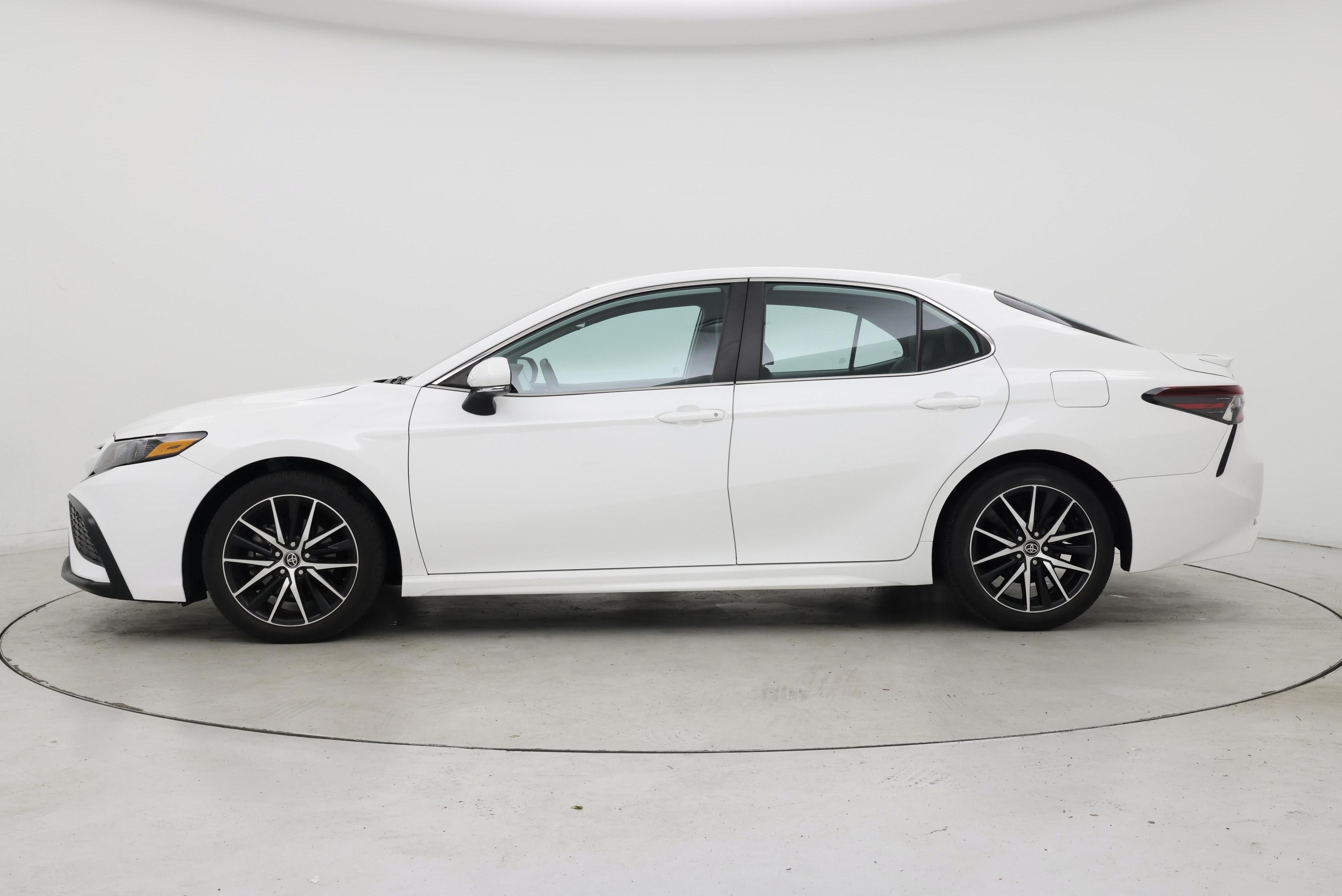 Thumbnail: 2023 Toyota Camry - 3