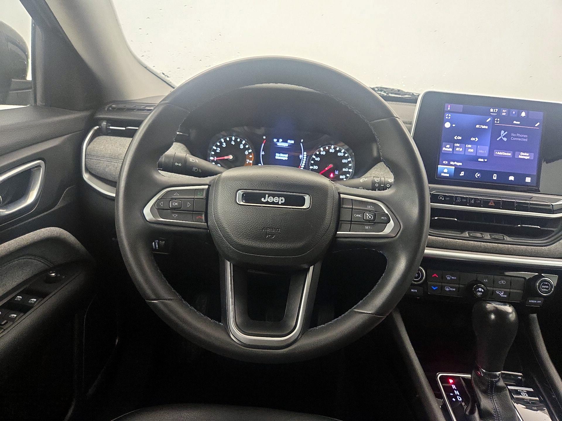 Thumbnail: 2022 Jeep Compass - 10
