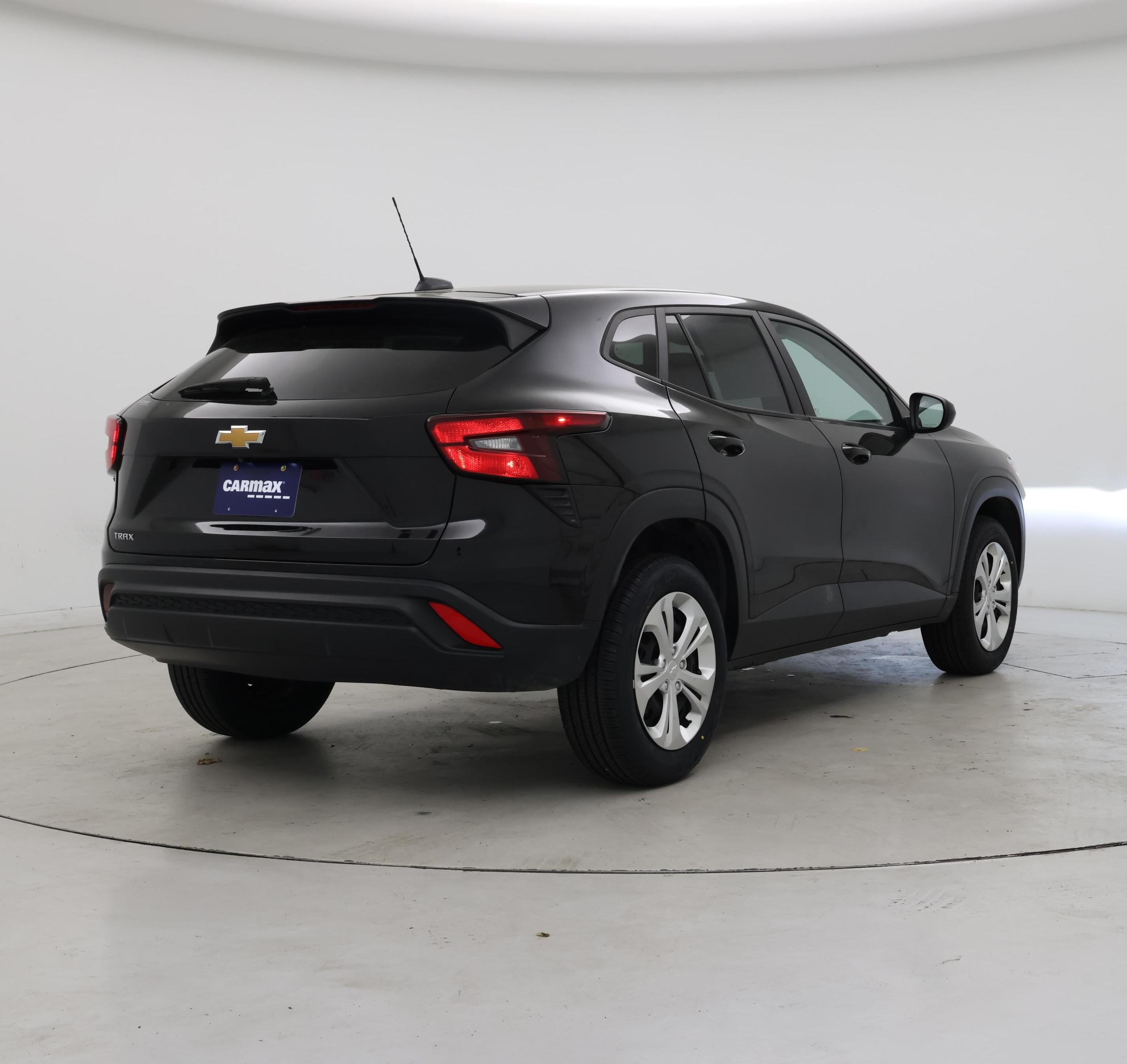 Thumbnail: 2024 Chevrolet Trax - 8